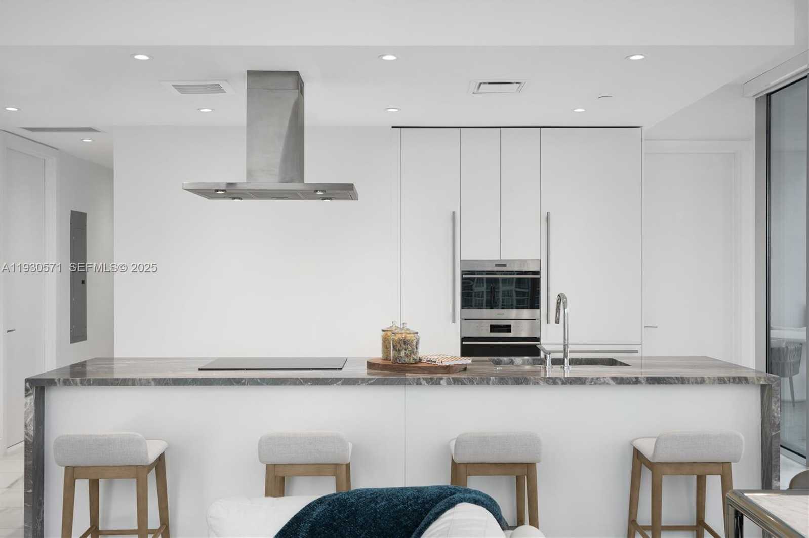 Small Image of 700 NORTH EAST 26TH TERRACE #1006, Miami Number 4