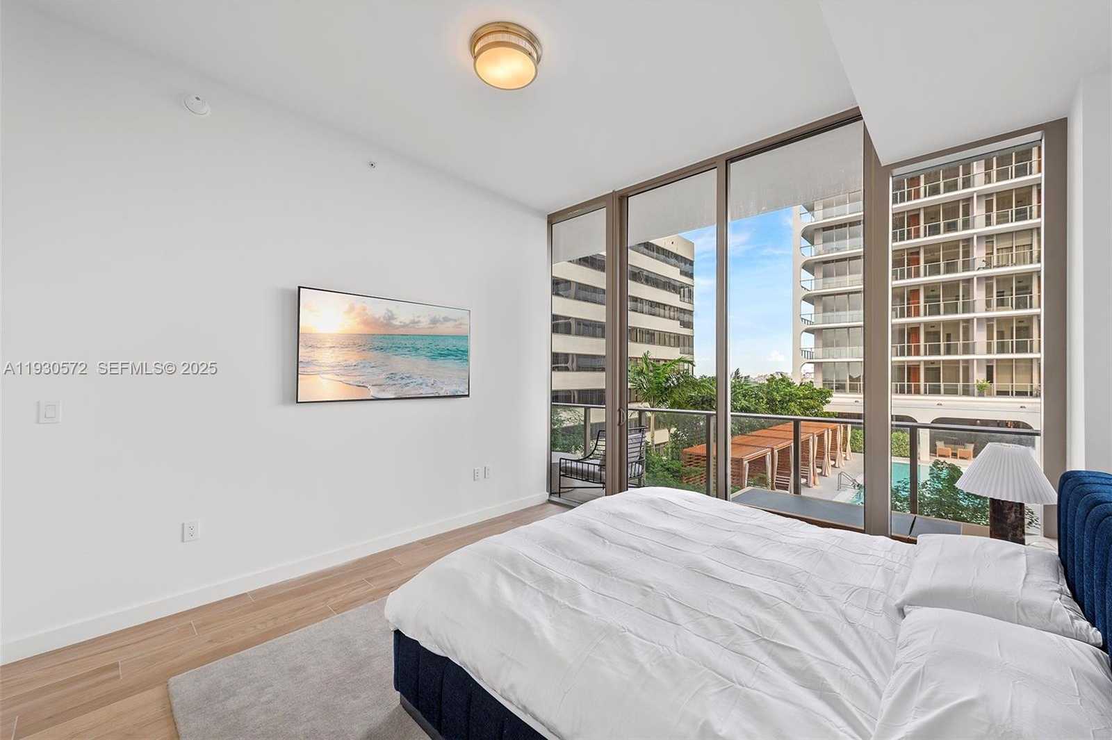 Small Image of 2655 SOUTH BAYSHORE DR #909, Miami Number 17