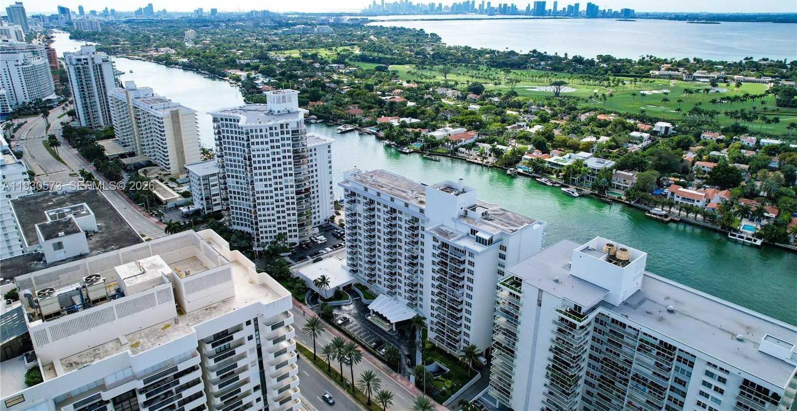 Small Image of 5700 COLLINS AVE #6H, Miami Beach Number 36