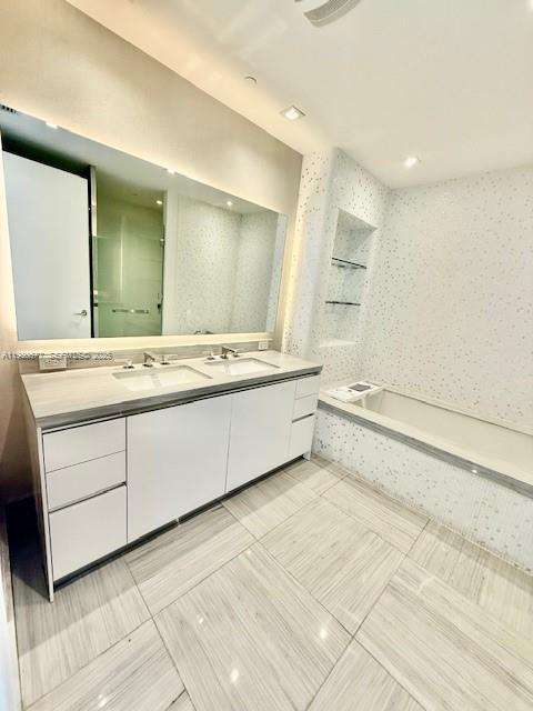 Small Image of 16901 COLLINS AVE #1202, Sunny Isles Beach Number 21