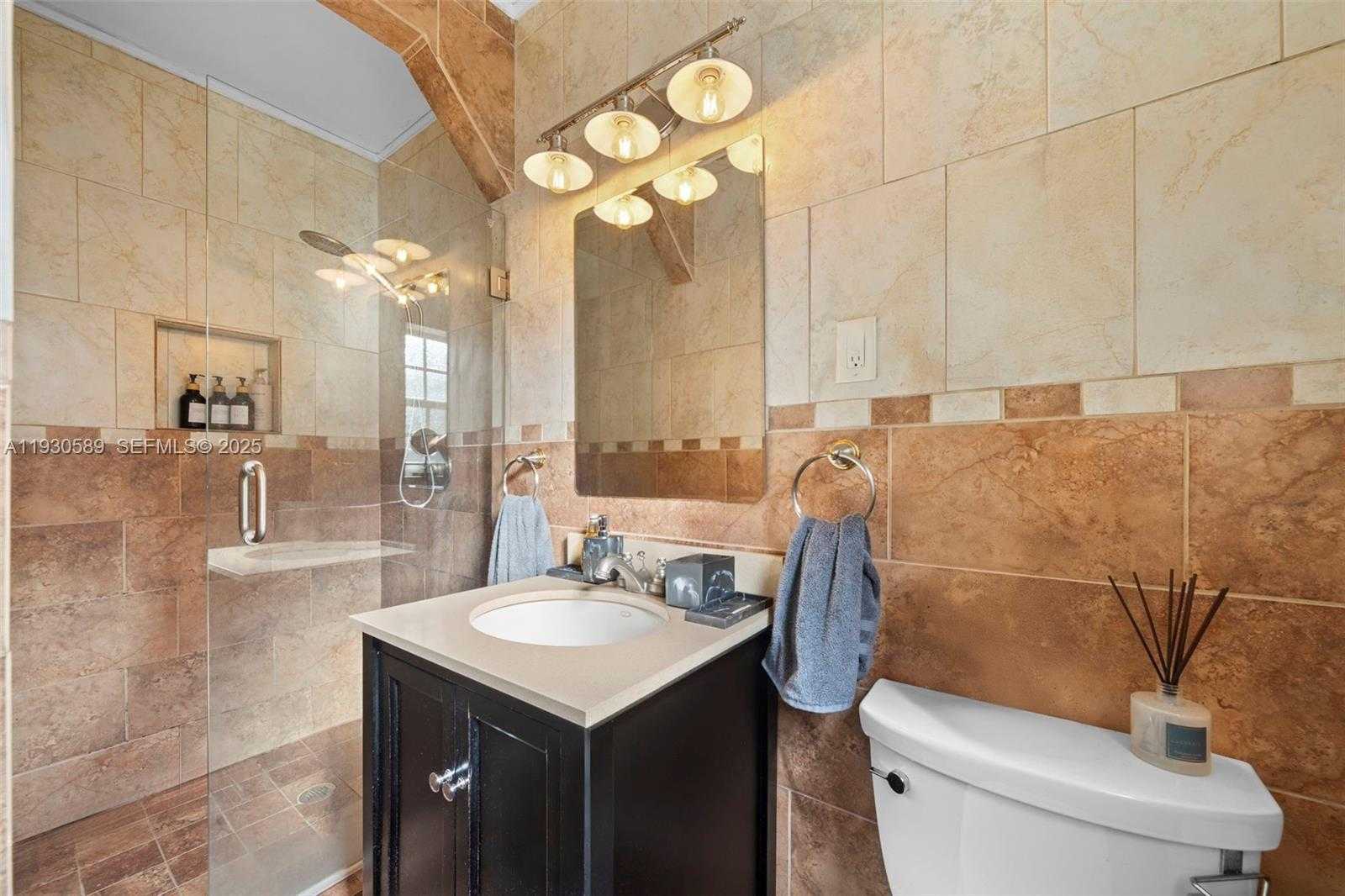 Small Image of 555 NORTH EAST 73RD ST, Miami Number 15