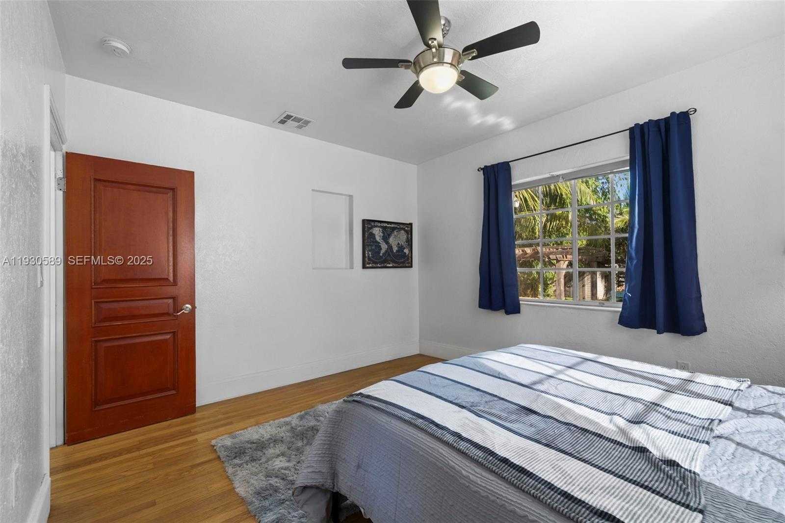 Small Image of 555 NORTH EAST 73RD ST, Miami Number 18