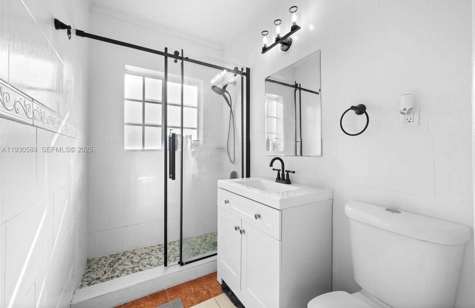 Small Image of 555 NORTH EAST 73RD ST, Miami Number 19