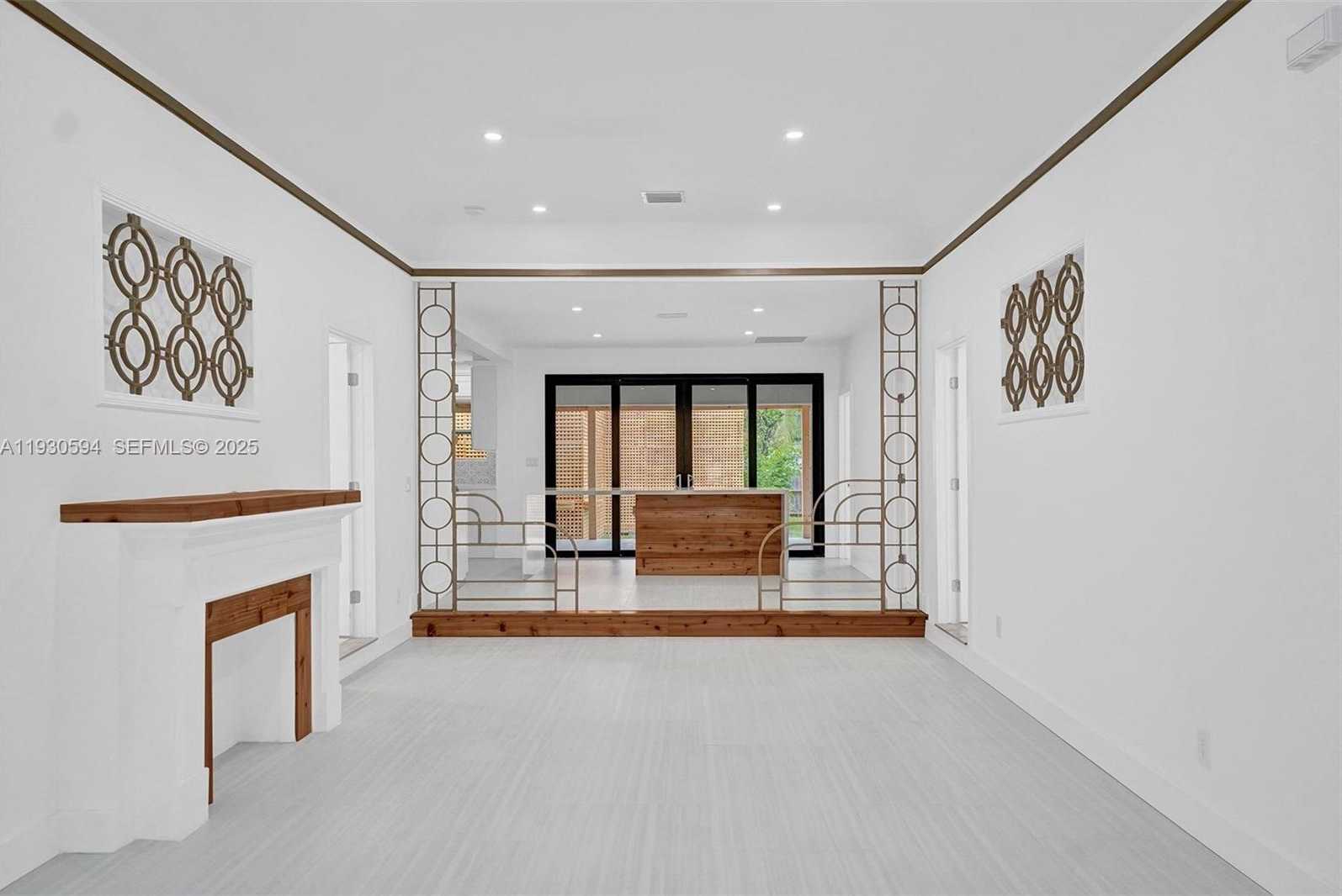 Small Image of 1430 MICHIGAN AVE, Miami Beach Number 5