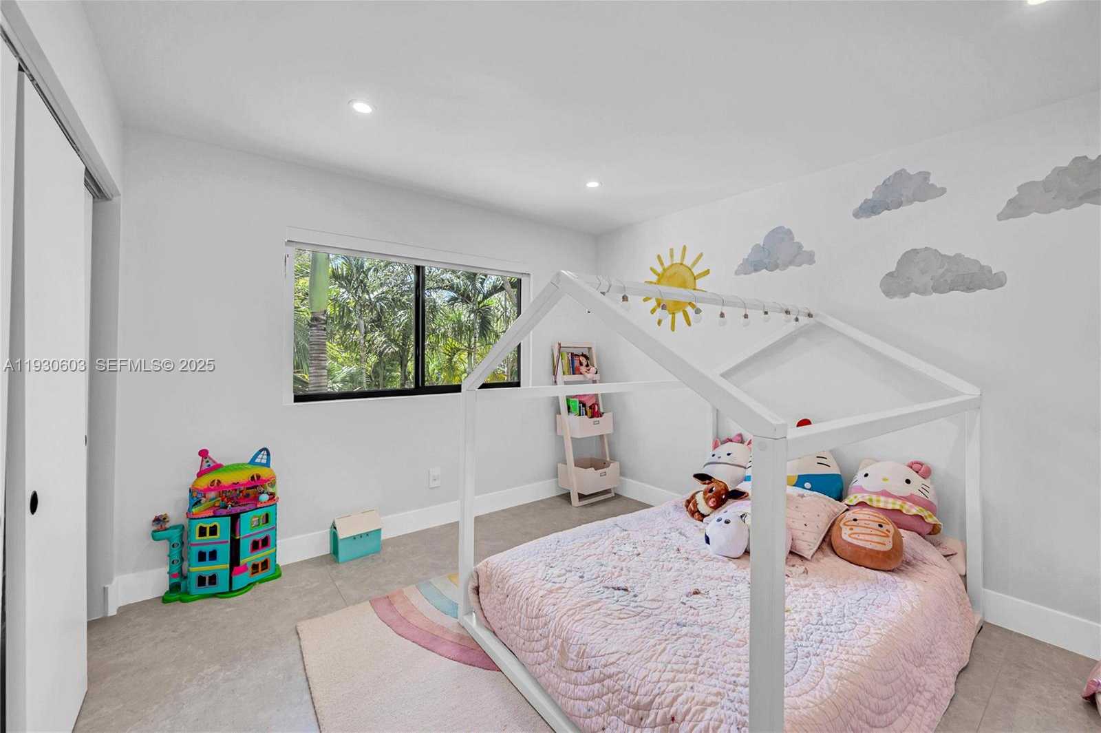 Small Image of 11340 SOUTH WEST 74TH CT, Pinecrest Number 61