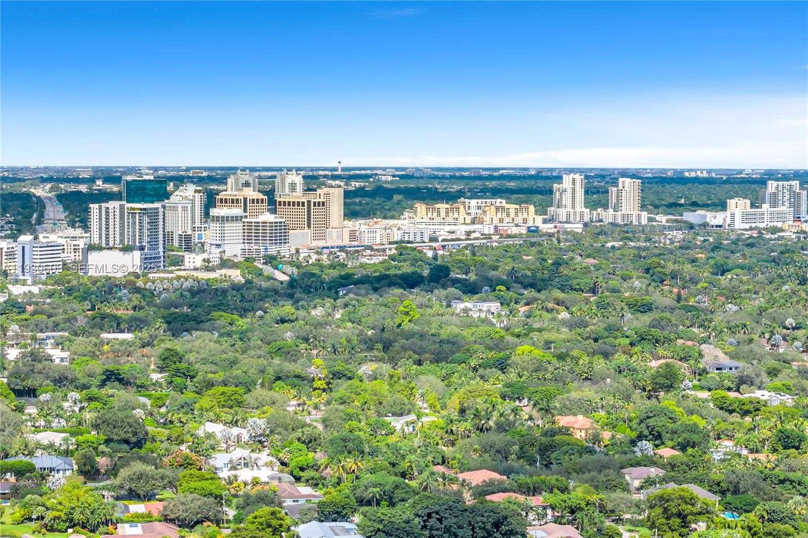 Small Image of 11340 SOUTH WEST 74TH CT, Pinecrest Number 88