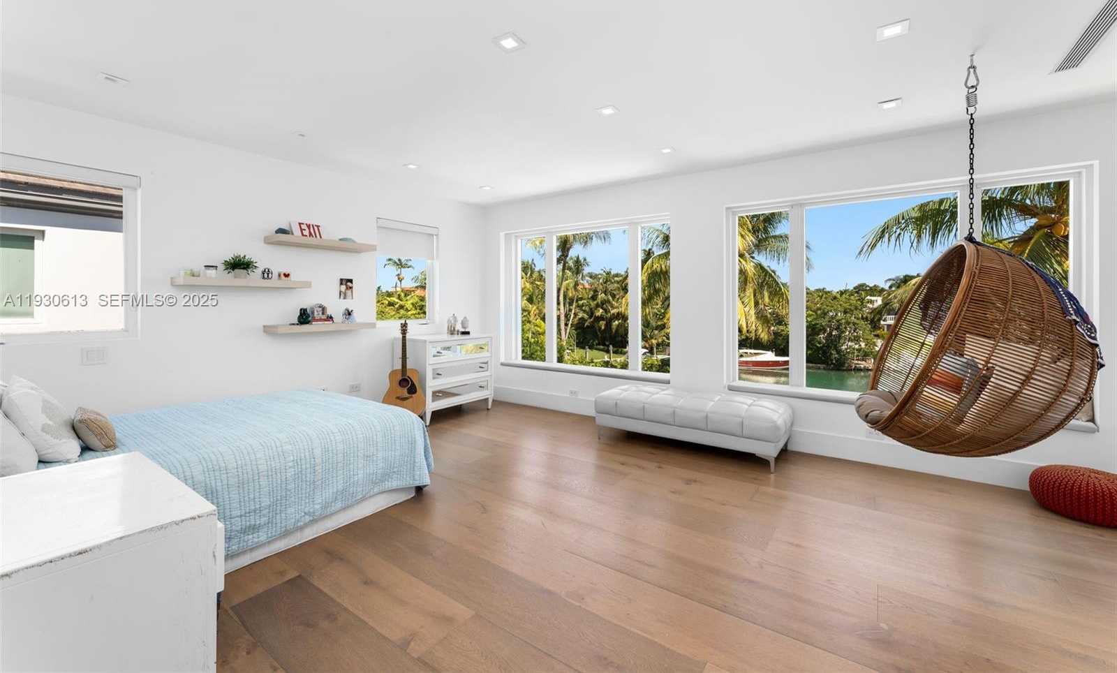 Small Image of 481 SOUTH MASHTA DRIVE, Key Biscayne Number 31