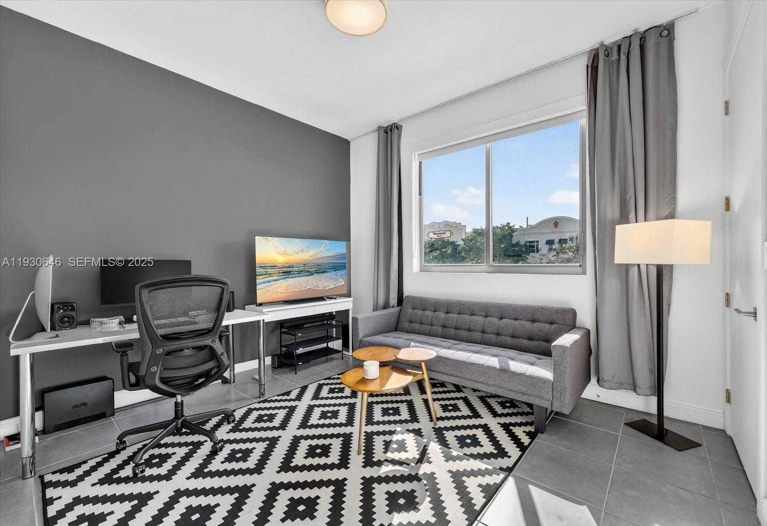 Small Image of 250 NORTH WEST 24TH ST #4A, Miami Number 18