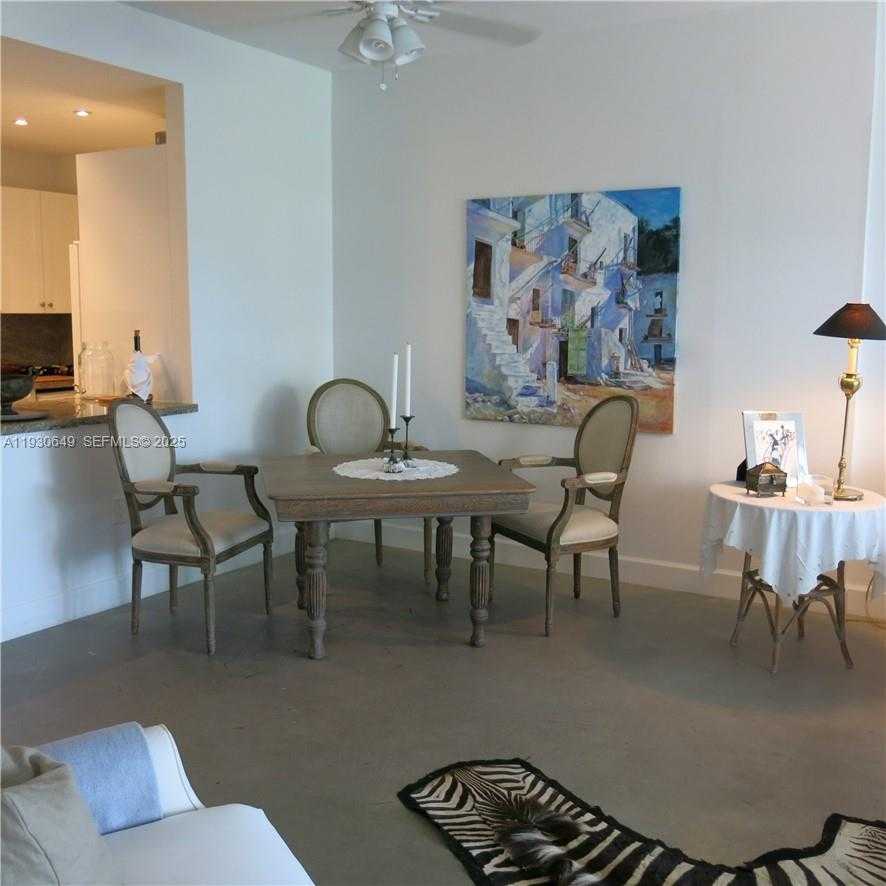 Small Image of 199 OCEAN LANE DR #102, Key Biscayne Number 7