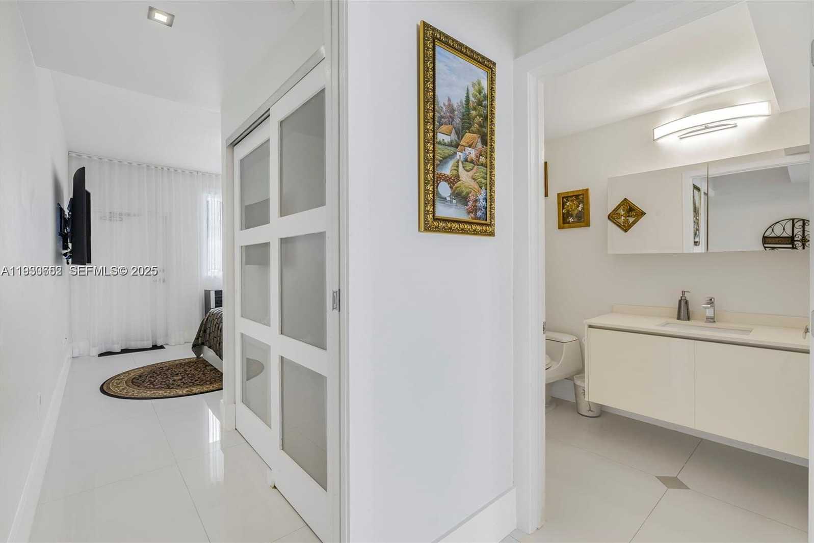 Small Image of 600 NORTH EAST 27TH ST #2603, Miami Number 25