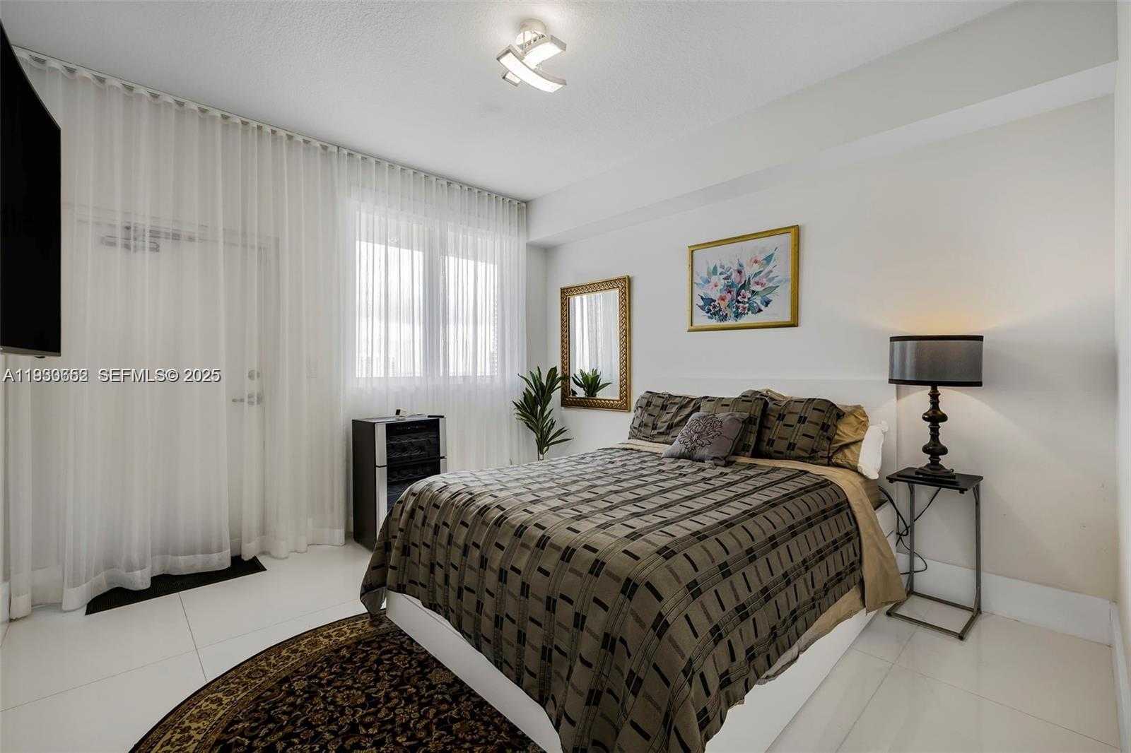 Small Image of 600 NORTH EAST 27TH ST #2603, Miami Number 26