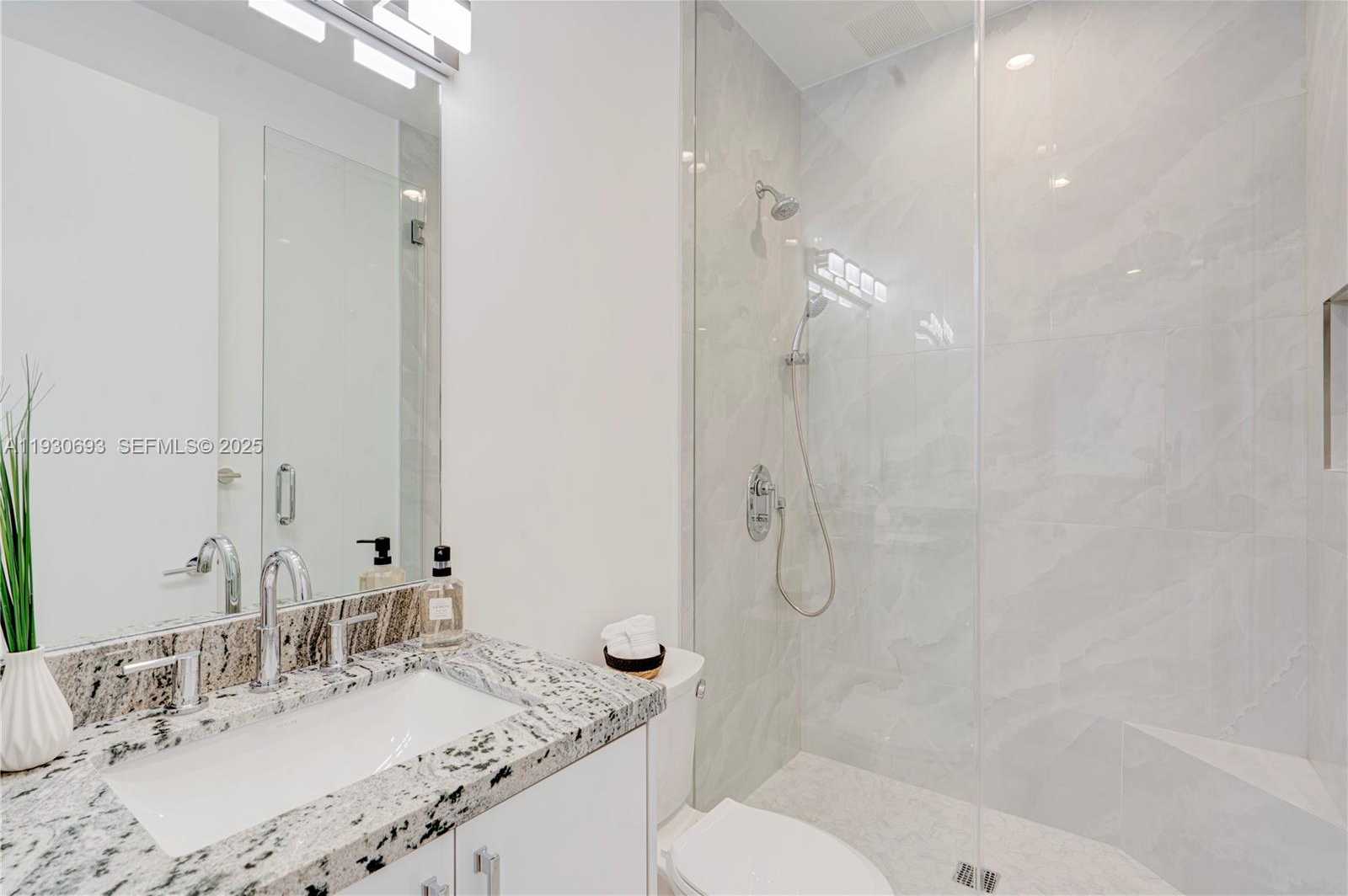 Small Image of 1805 NORTH WEST 22ND CT #1805, Miami Number 21