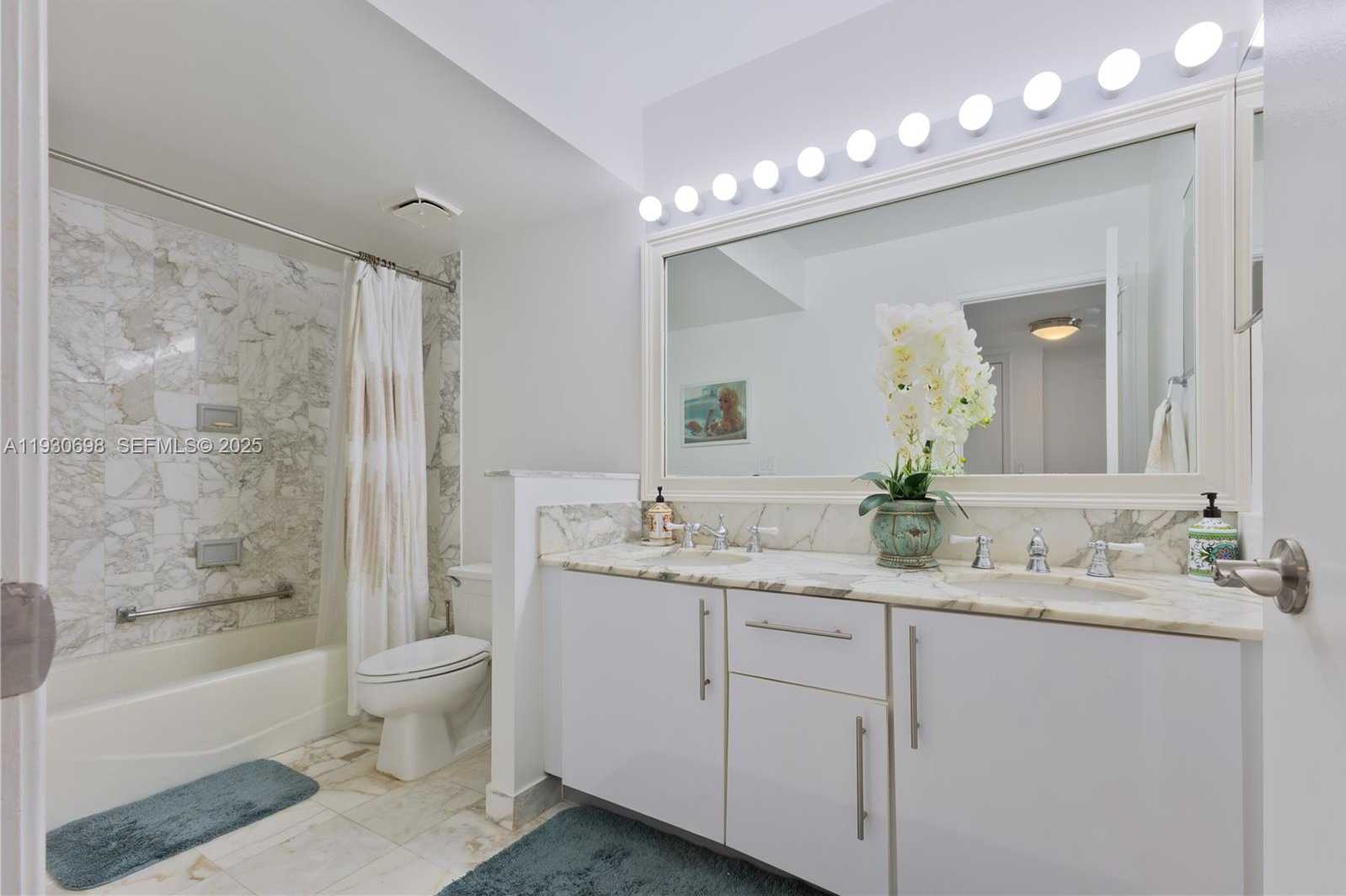Small Image of 9801 COLLINS AVE #20V, Bal Harbour Number 22