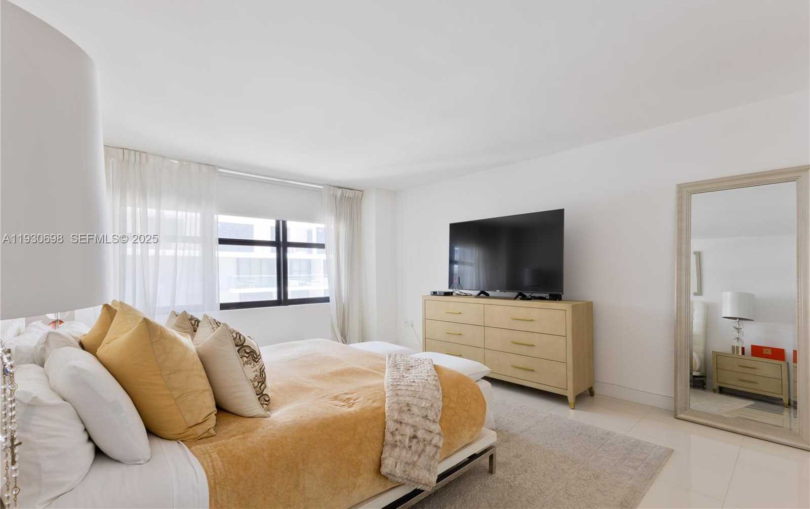 Small Image of 9801 COLLINS AVE #20V, Bal Harbour Number 24