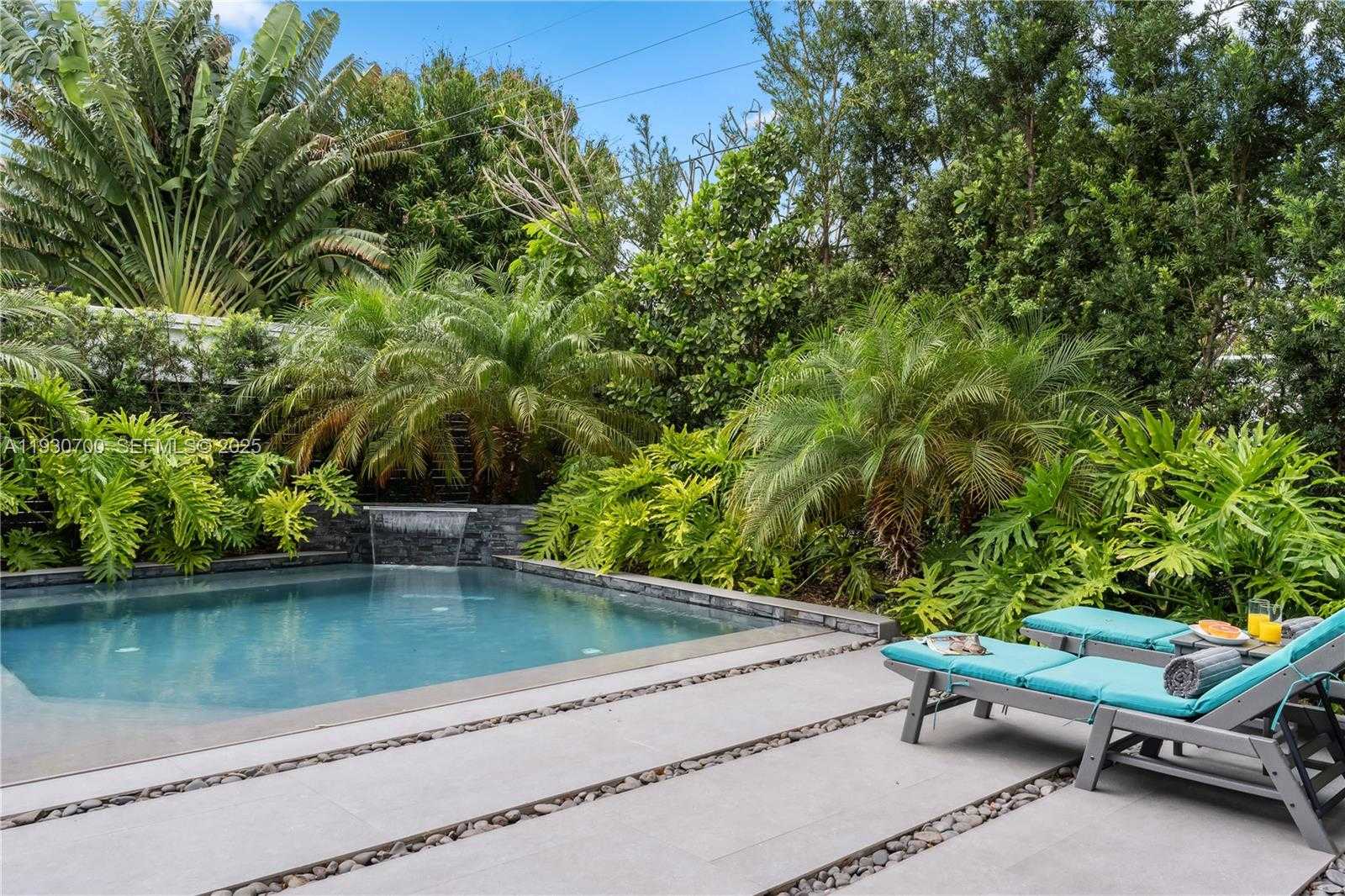 Small Image of 685 NORTH EAST 50TH TER, Miami Number 2