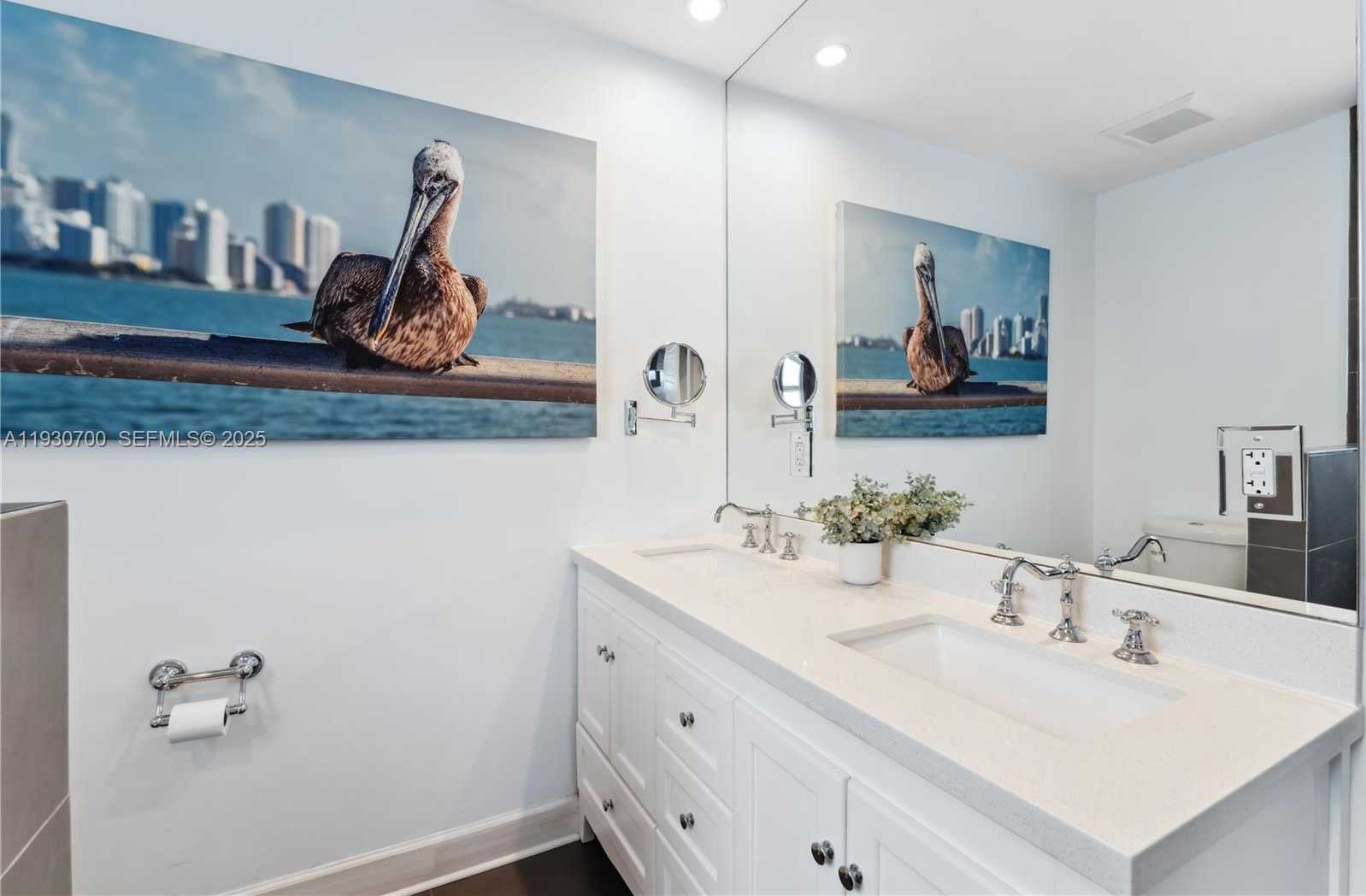 Small Image of 685 NORTH EAST 50TH TER, Miami Number 26