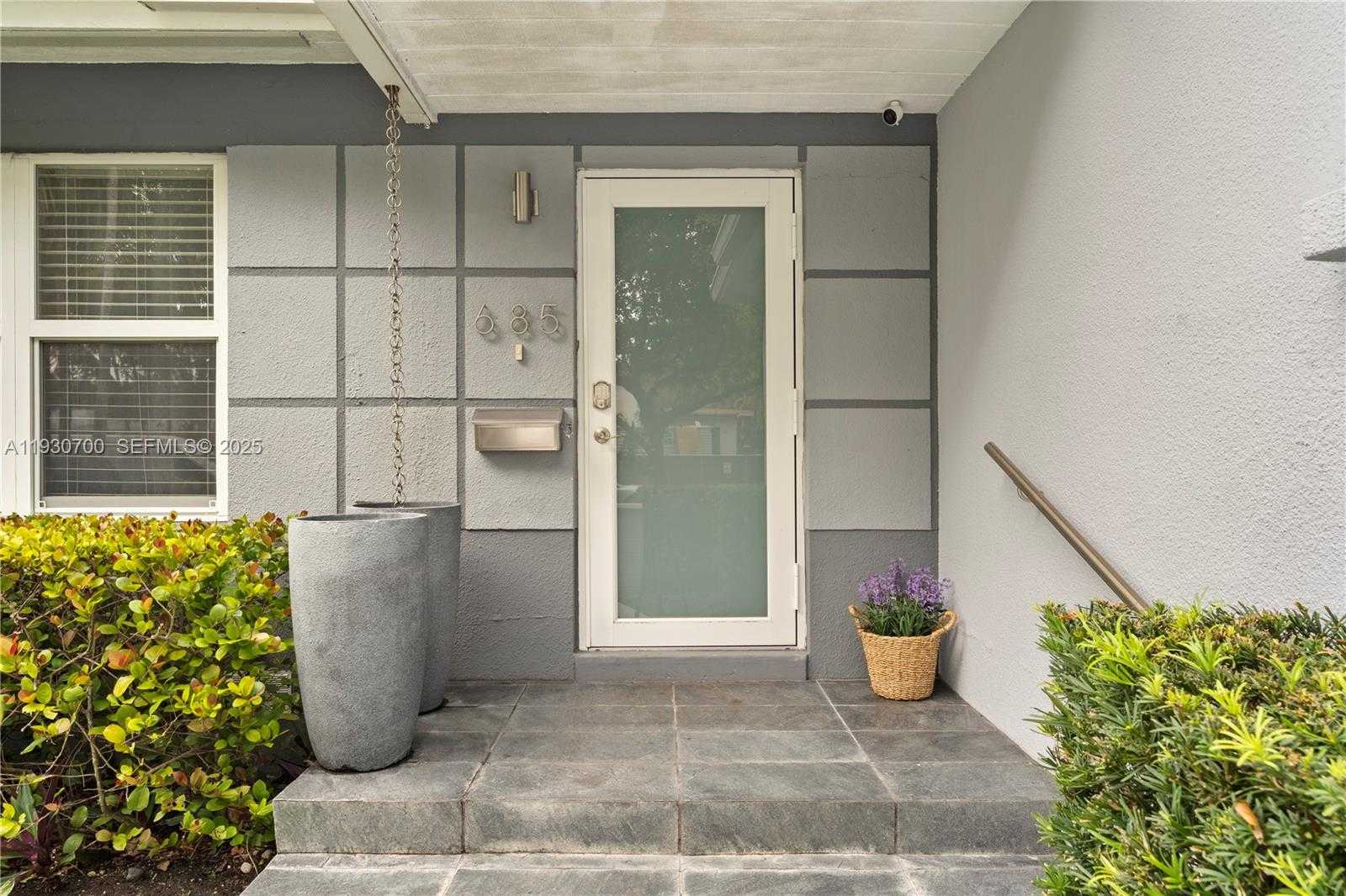 Small Image of 685 NORTH EAST 50TH TER, Miami Number 37