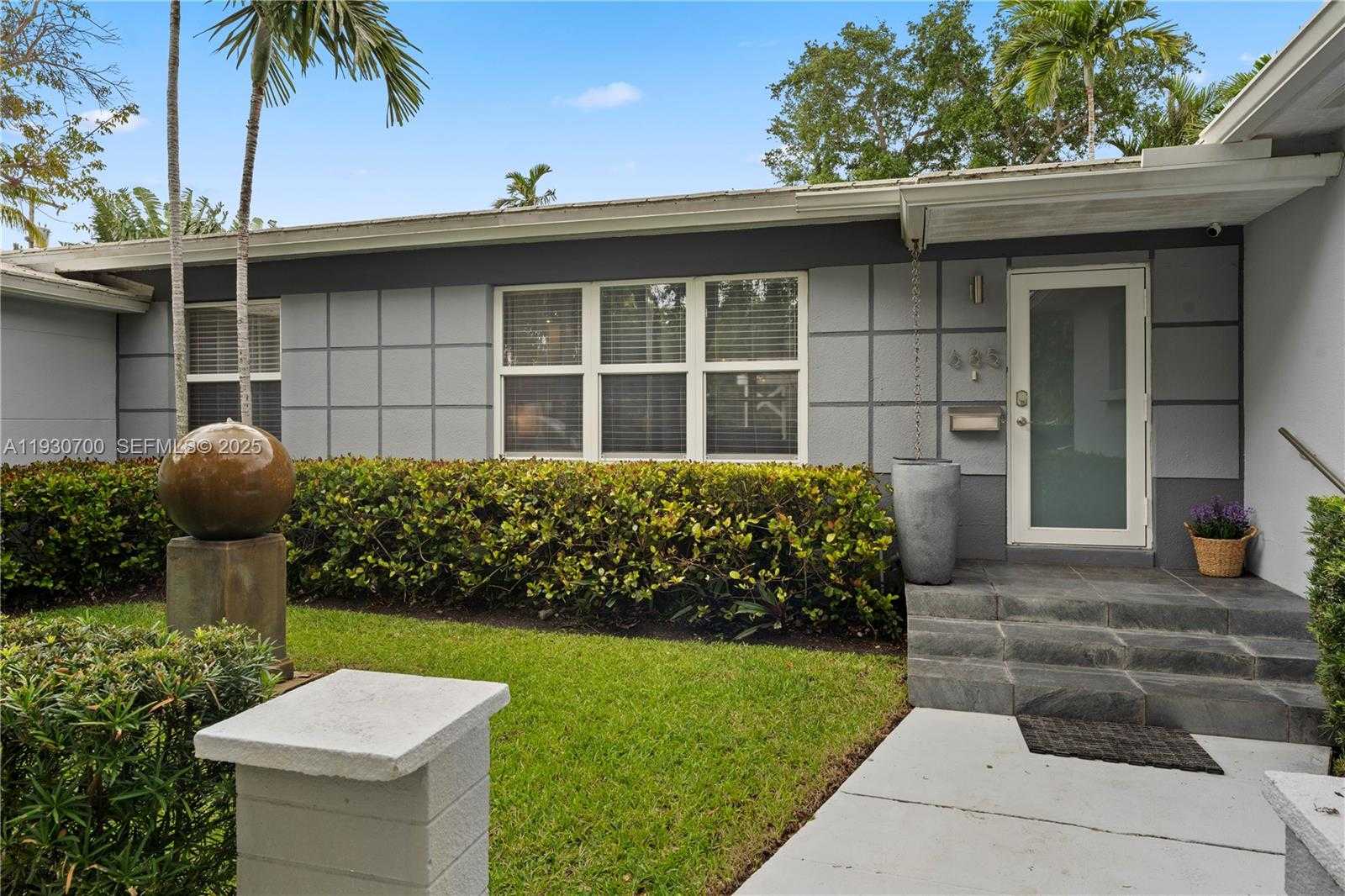 Small Image of 685 NORTH EAST 50TH TER, Miami Number 38