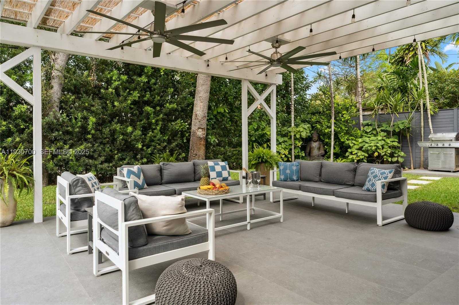 Small Image of 685 NORTH EAST 50TH TER, Miami Number 6