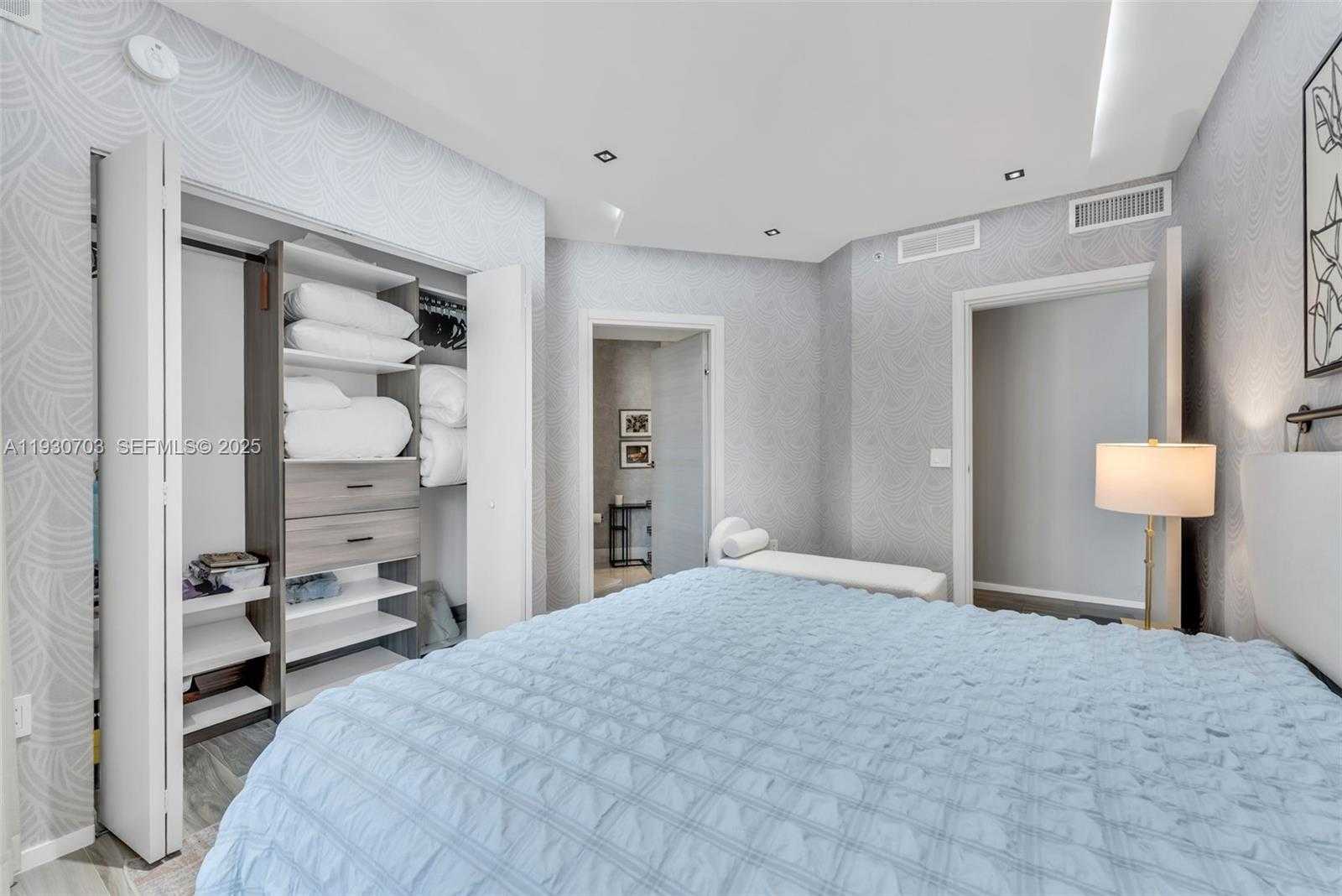 Small Image of 801 SOUTH MIAMI AVE #1805, Miami Number 12