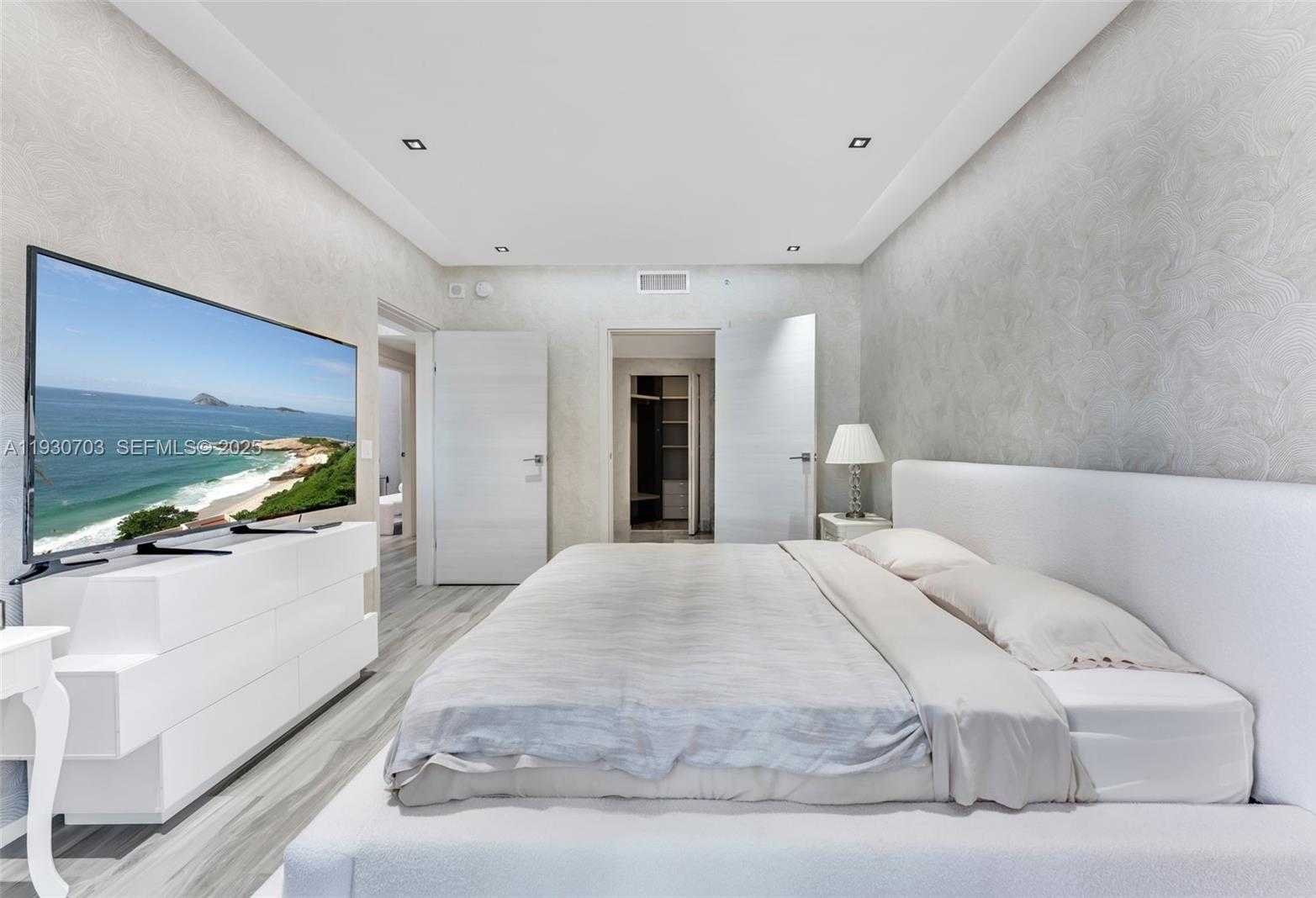 Small Image of 801 SOUTH MIAMI AVE #1805, Miami Number 16