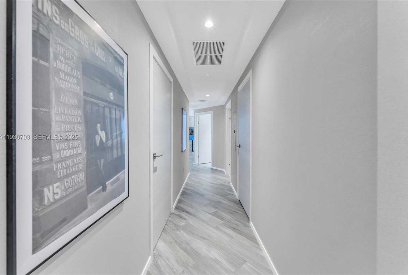 Small Image of 801 SOUTH MIAMI AVE #1805, Miami Number 9