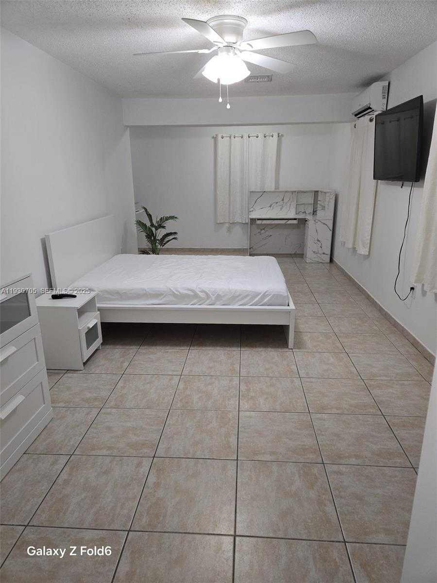 Small Image of 19251 NORTH WEST 61ST AVE #19251, Hialeah Number 10