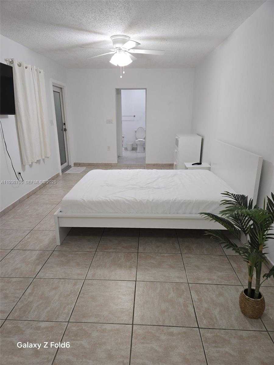 Small Image of 19251 NORTH WEST 61ST AVE #19251, Hialeah Number 3