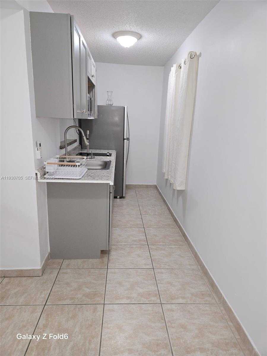 Small Image of 19251 NORTH WEST 61ST AVE #19251, Hialeah Number 7