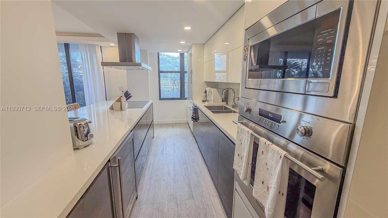 Imagen de Pequeño Objeto