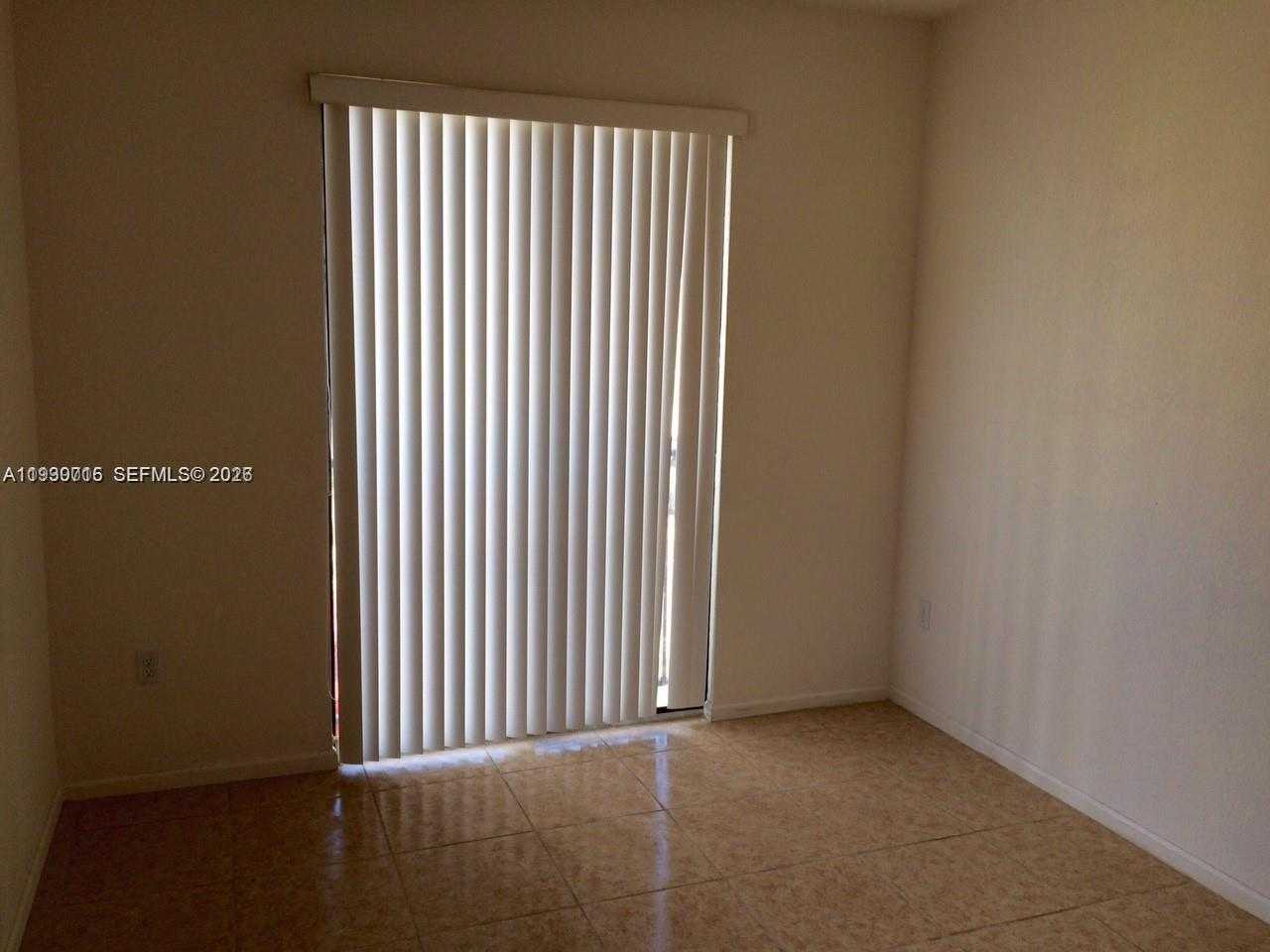 Small Image of Homestead Number 14