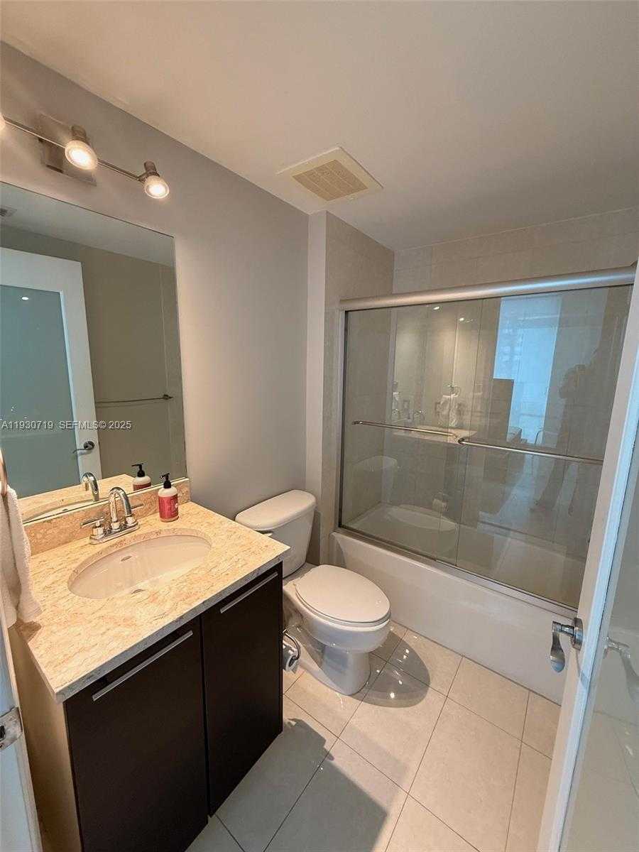 Small Image of 480 NORTH EAST 30TH ST #1505, Miami Number 12