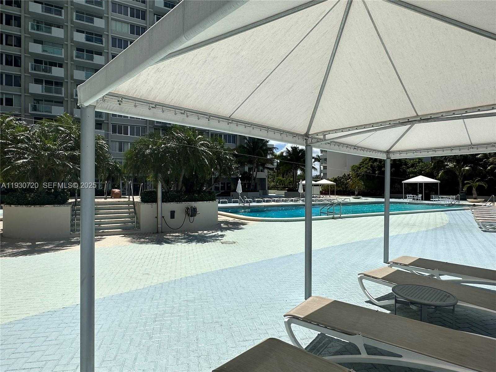 Small Image of 1200 WEST AVE #329, Miami Beach Number 14