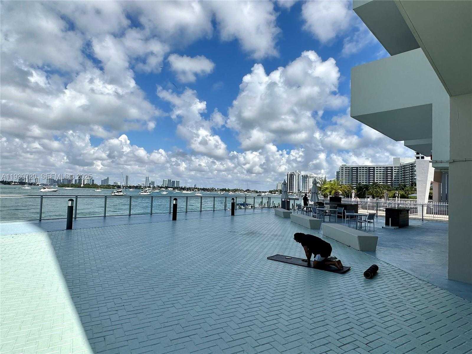 Small Image of 1200 WEST AVE #329, Miami Beach Number 16