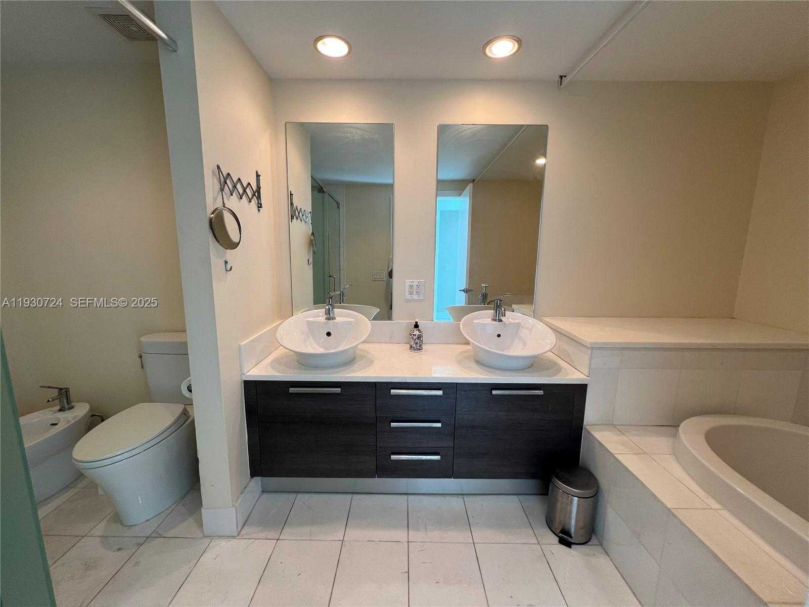 Small Image of 2950 NORTH EAST 188TH ST #531, Aventura Number 11
