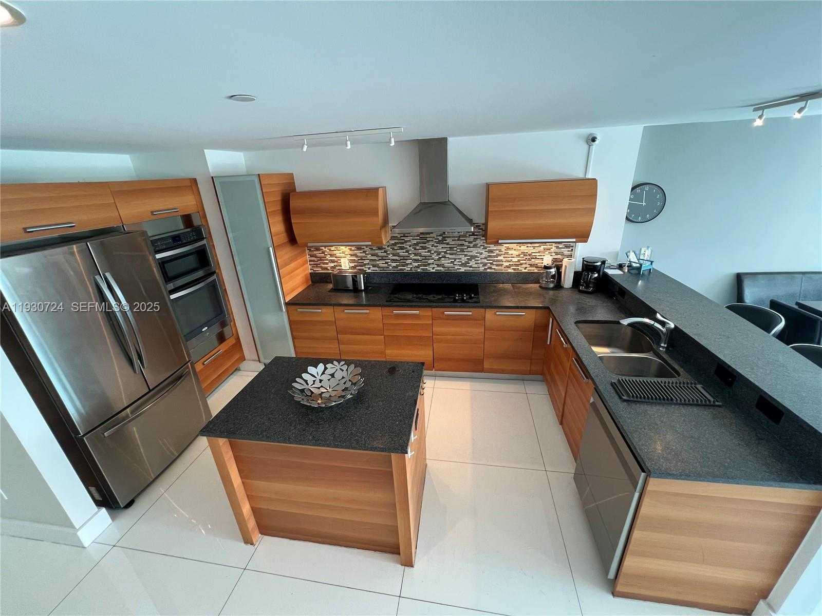 Small Image of 2950 NORTH EAST 188TH ST #531, Aventura Number 22