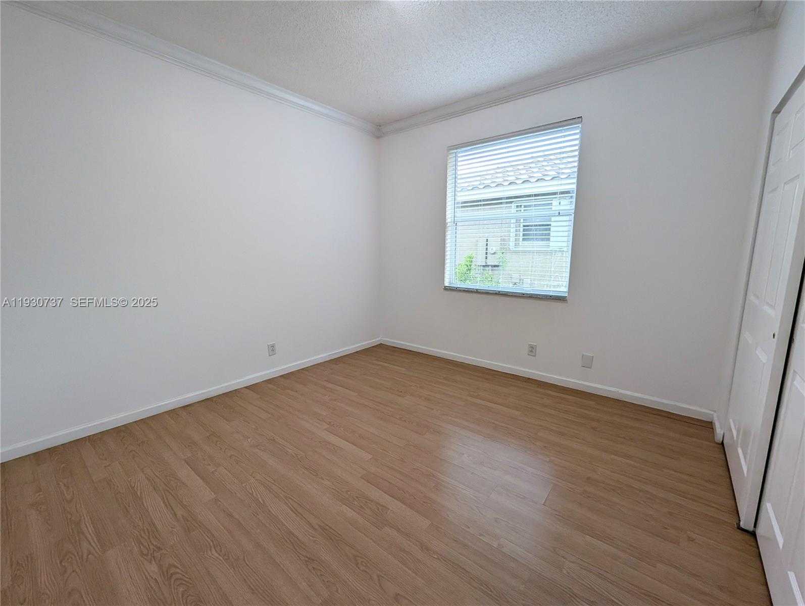 Small Image of 3937 NIGHTHAWK DR, Weston Number 13