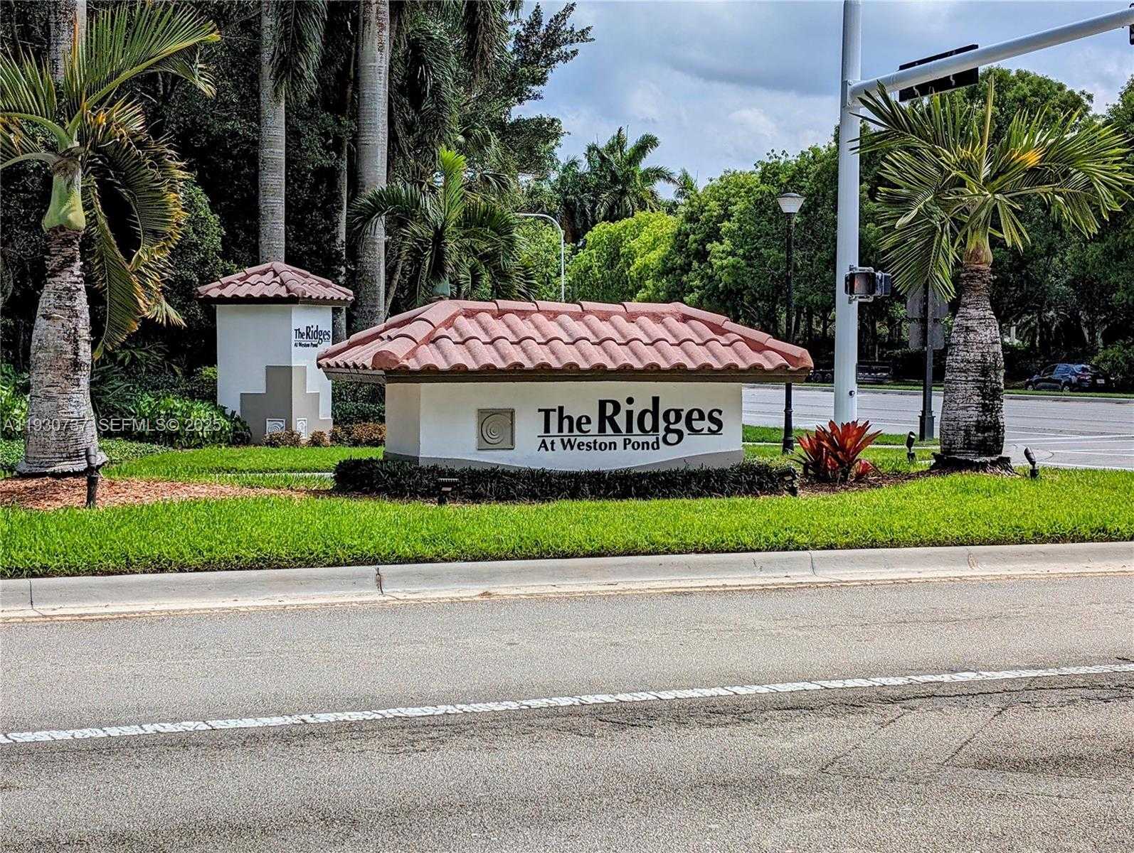 Small Image of 3937 NIGHTHAWK DR, Weston Number 22