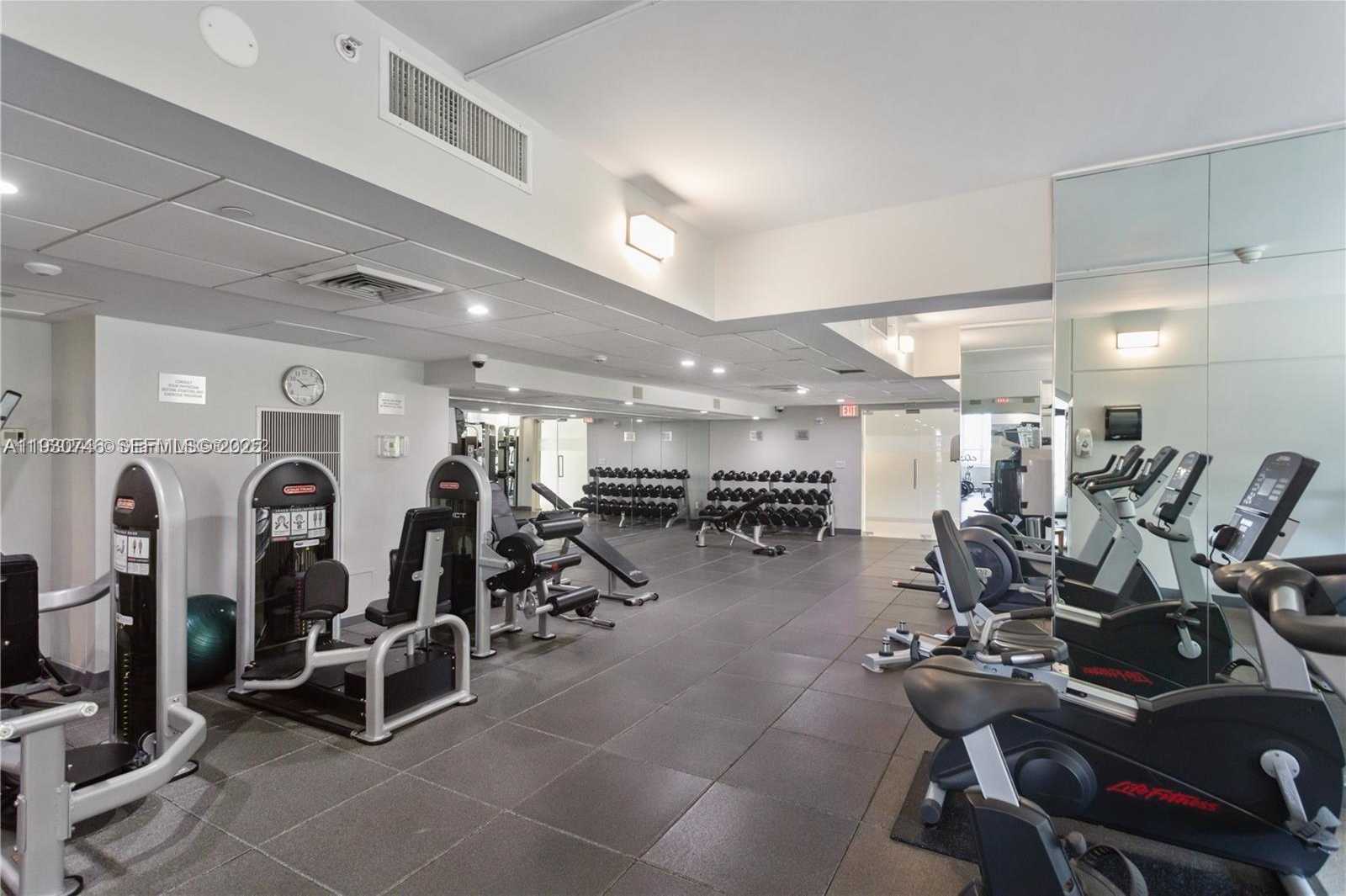 Small Image of 888 BRICKELL KEY DR #601, Miami Number 21