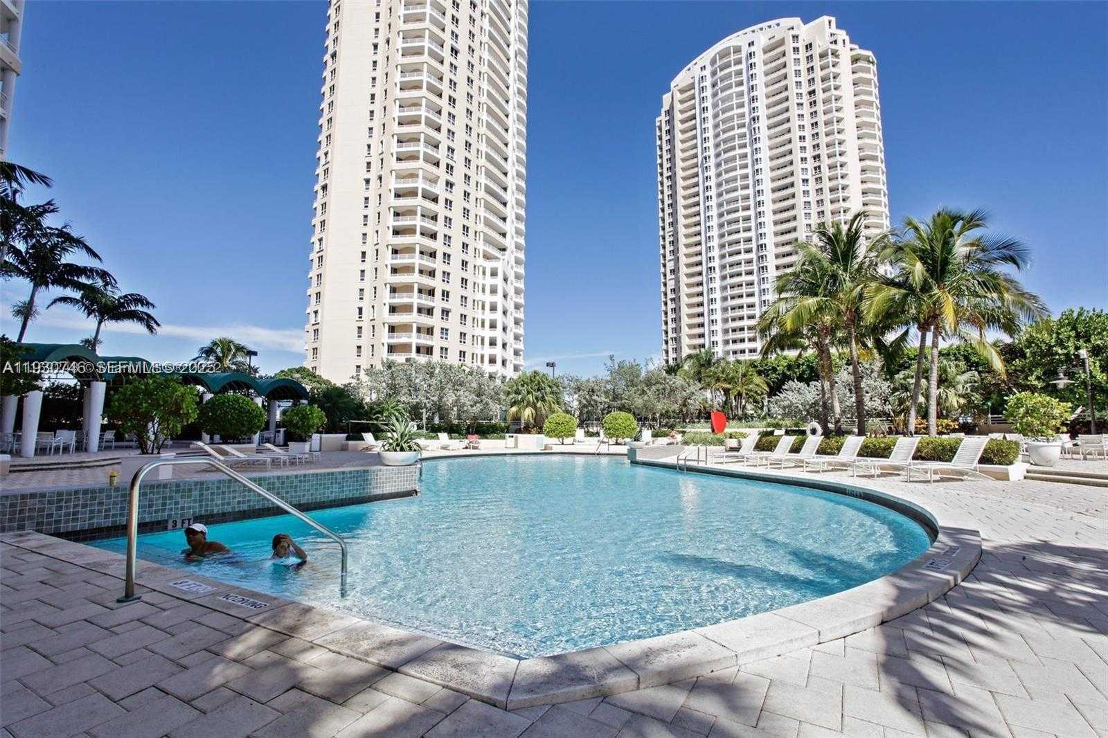 Small Image of 888 BRICKELL KEY DR #601, Miami Number 24