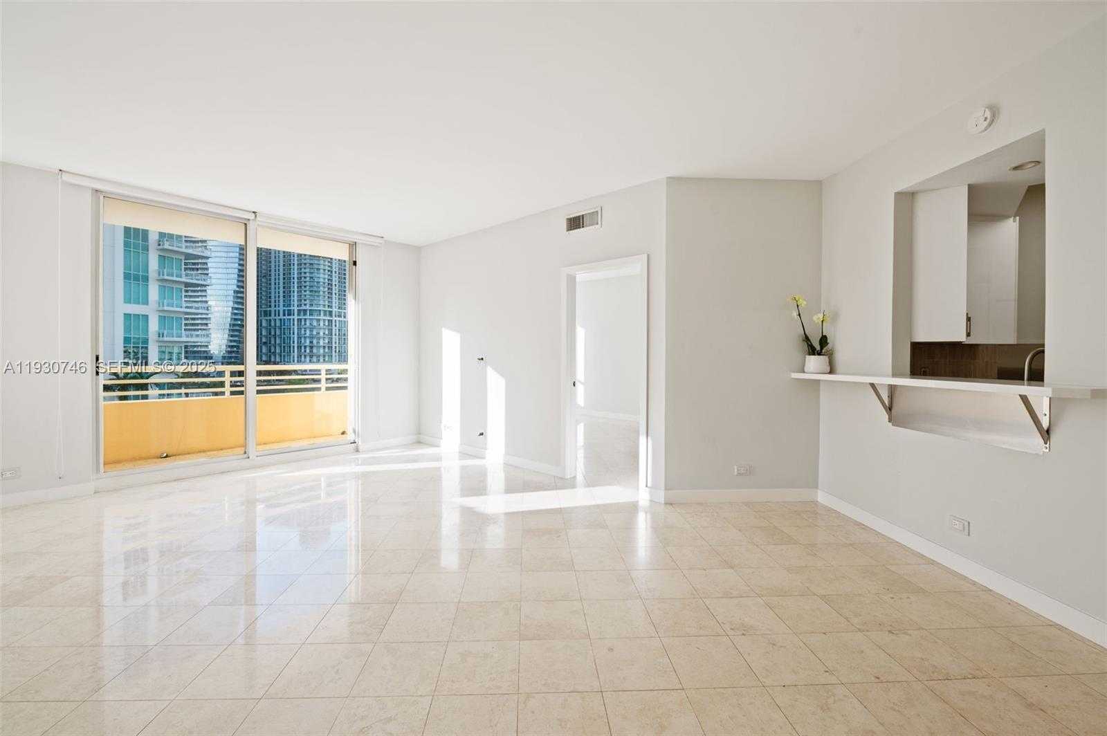 Small Image of 888 BRICKELL KEY DR #601, Miami Number 6