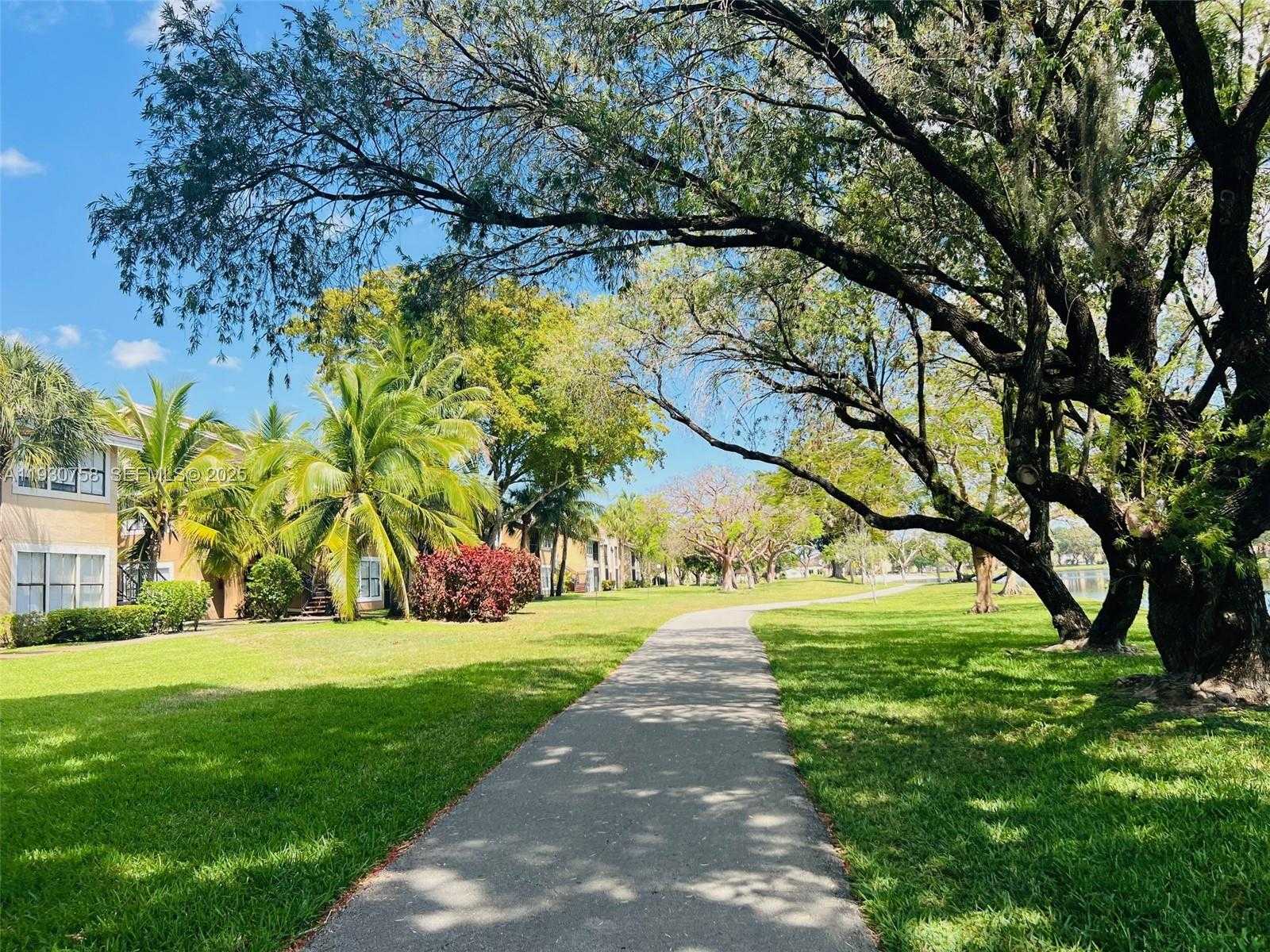 Small Image of 10670 SOUTH WEST 156TH PL #304, Miami Number 24