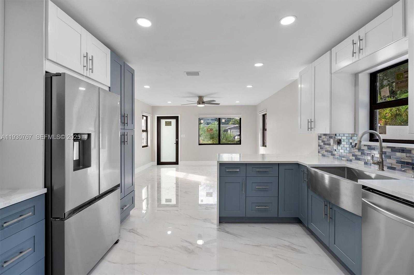 Small Image of 1815 NORTH 27TH AVE, Hollywood Number 17