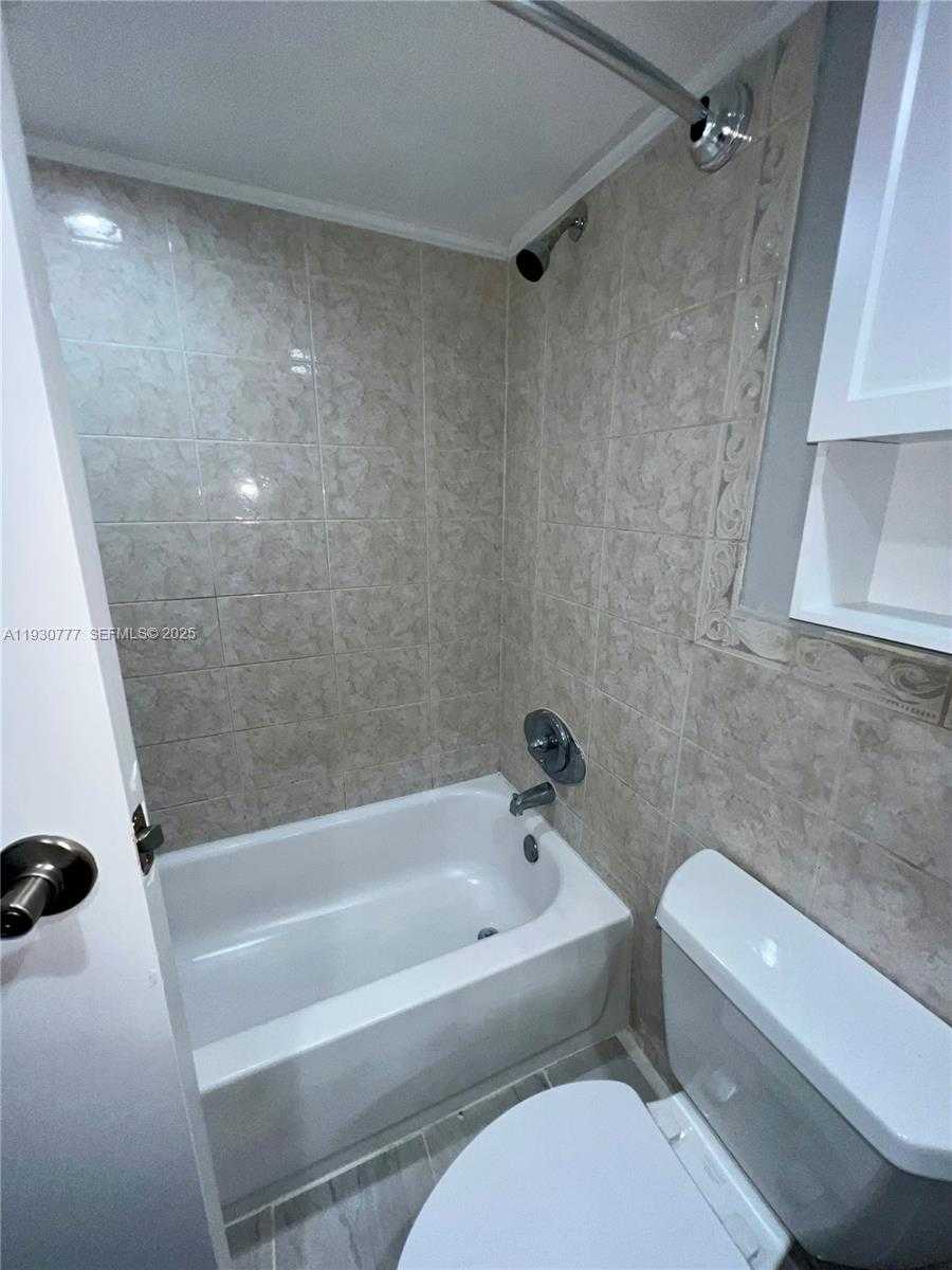 Small Image of 210 172ND ST #225, Sunny Isles Beach Number 20