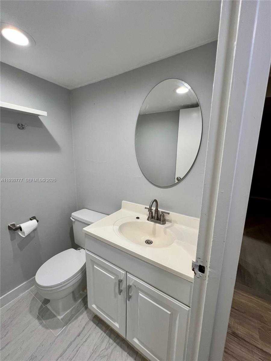 Small Image of 210 172ND ST #225, Sunny Isles Beach Number 21