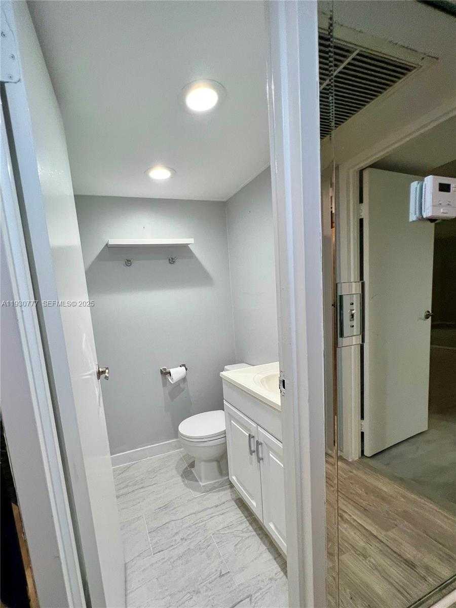 Small Image of 210 172ND ST #225, Sunny Isles Beach Number 22