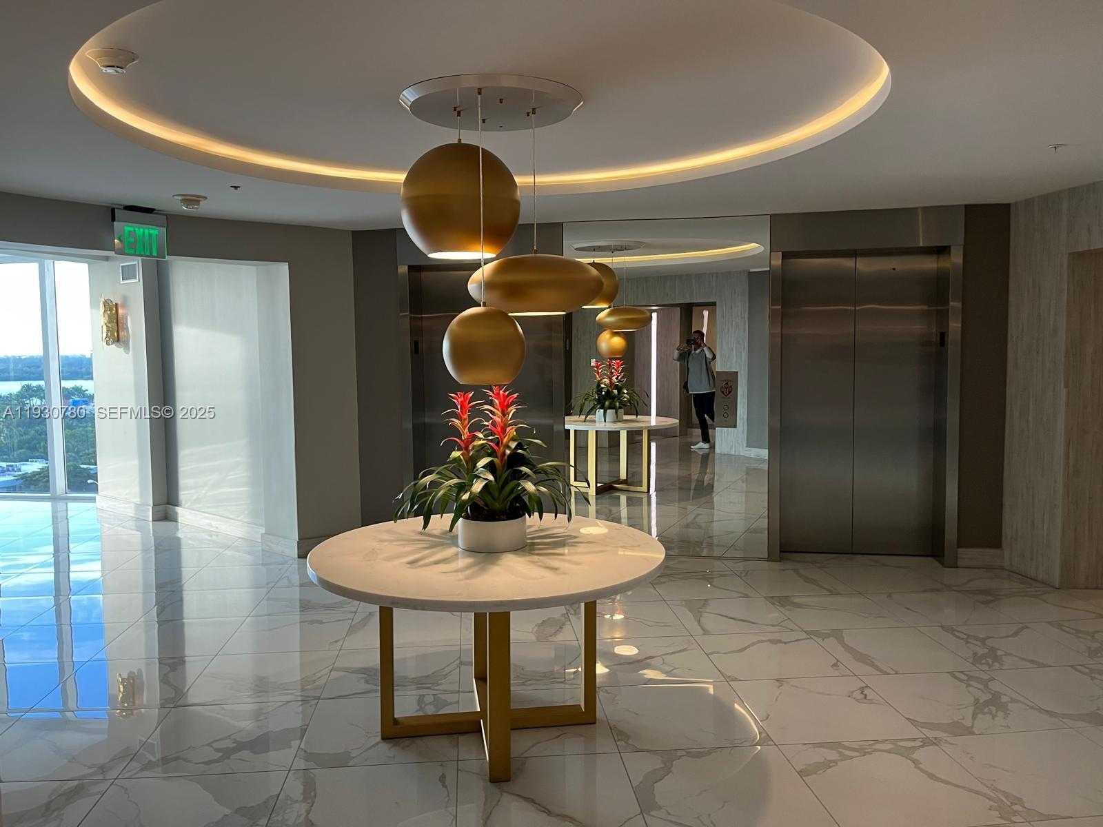 Small Image of 10275 COLLINS AVE #904, Bal Harbour Number 31