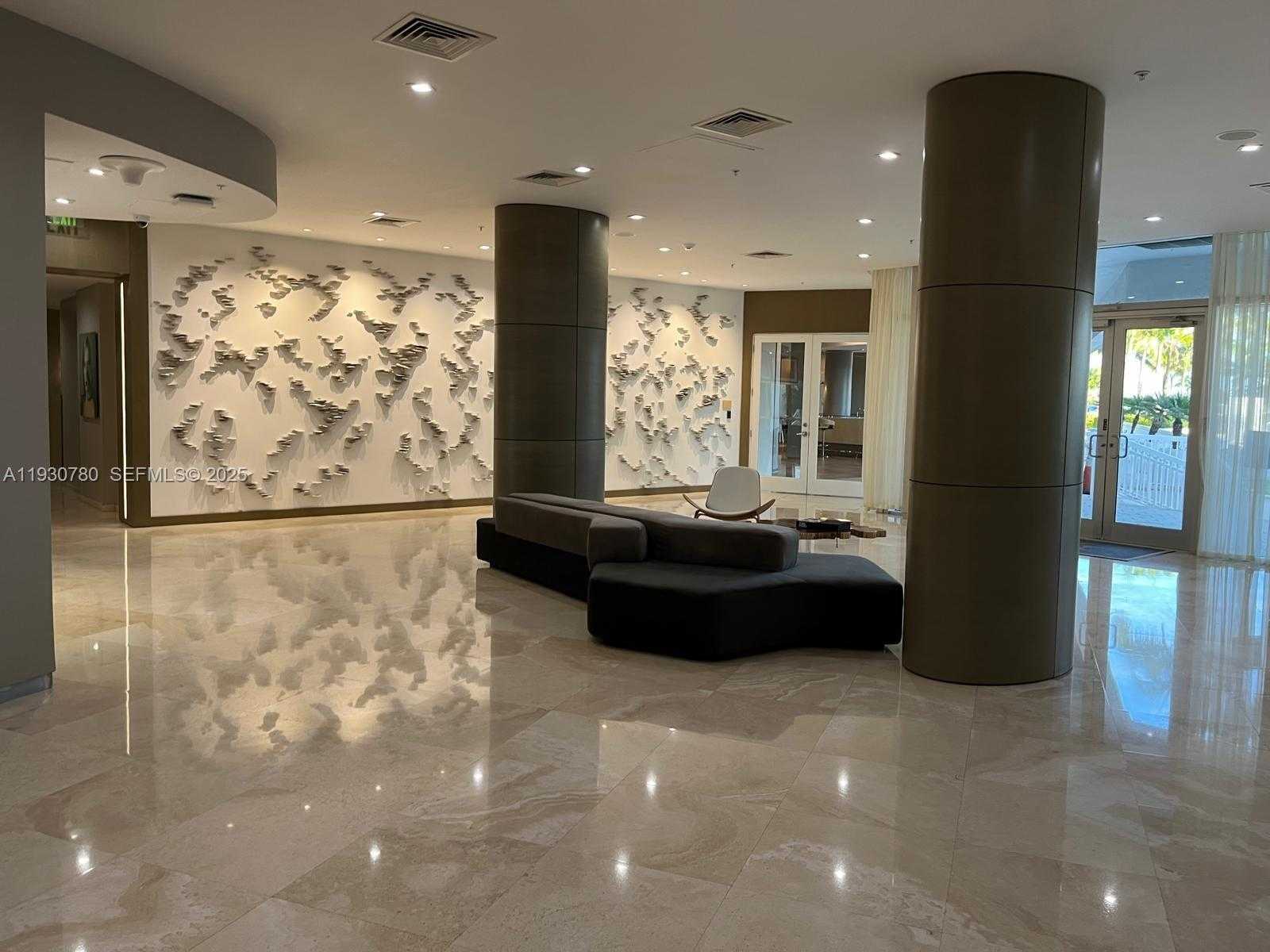 Small Image of 10275 COLLINS AVE #904, Bal Harbour Number 34