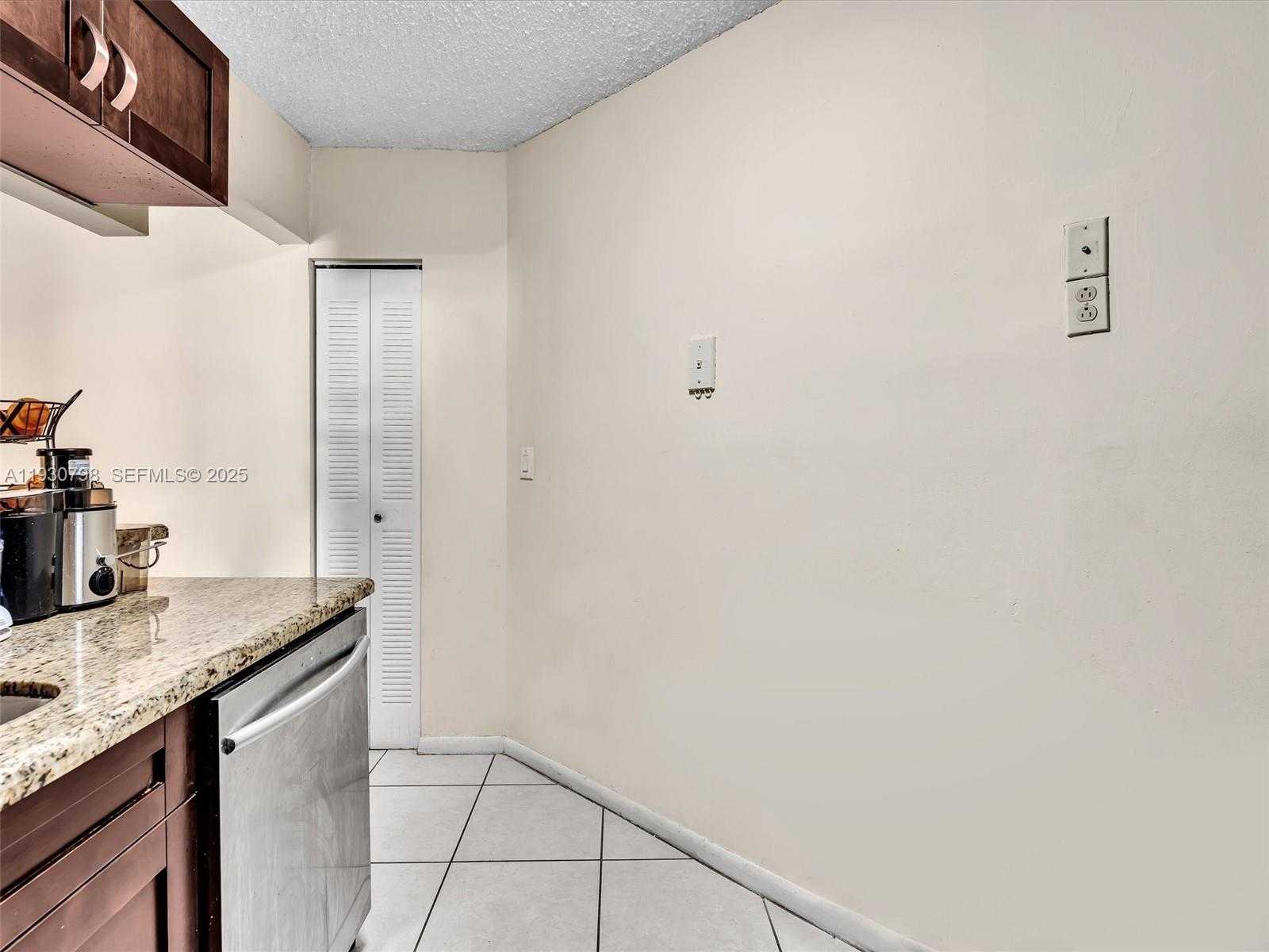 Small Image of 10241 NORTH WEST 9TH ST CIR #204-5, Miami Number 18