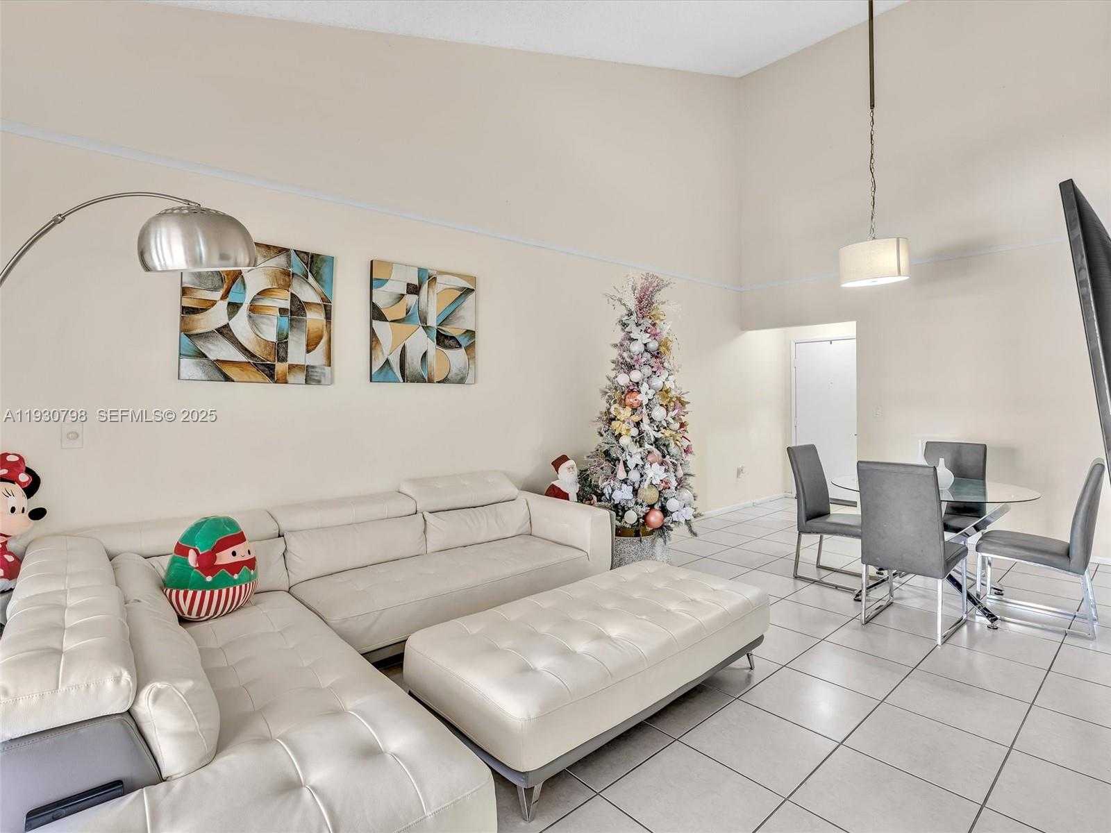 Small Image of 10241 NORTH WEST 9TH ST CIR #204-5, Miami Number 22